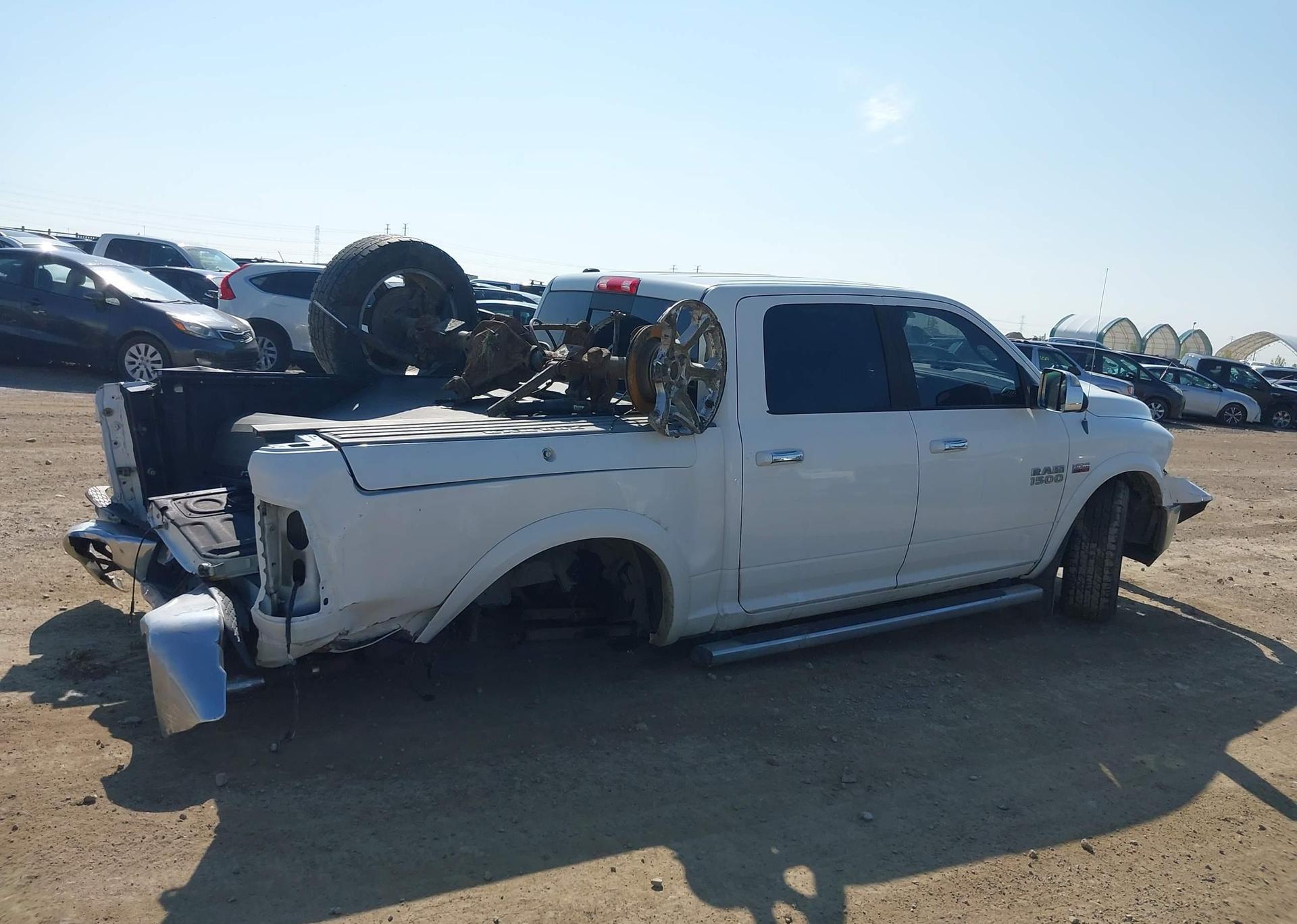 2013 RAM 1500 LARAMIE