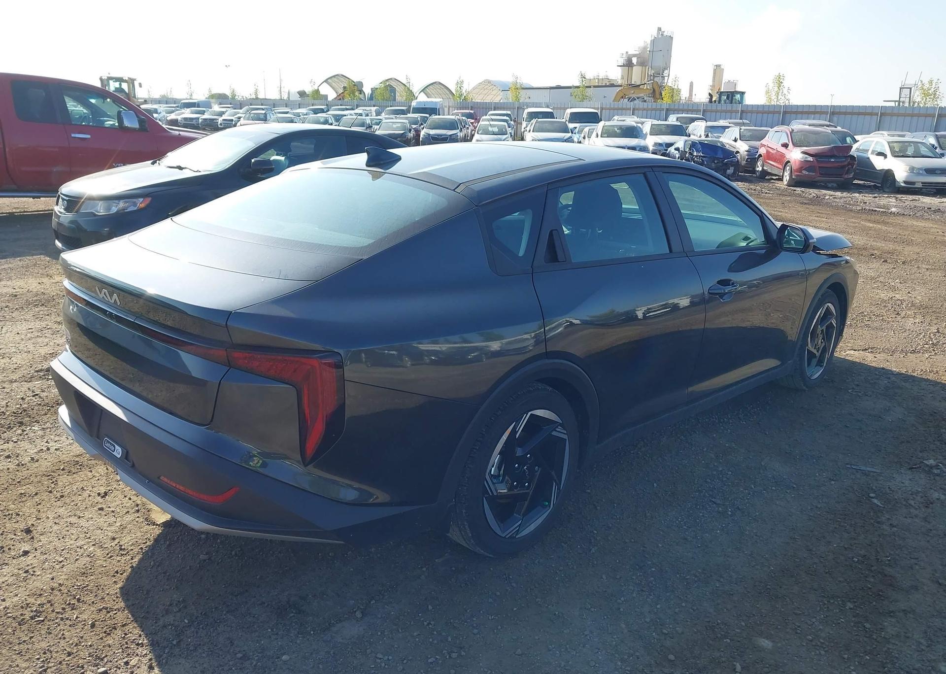 2025 KIA K4 EX