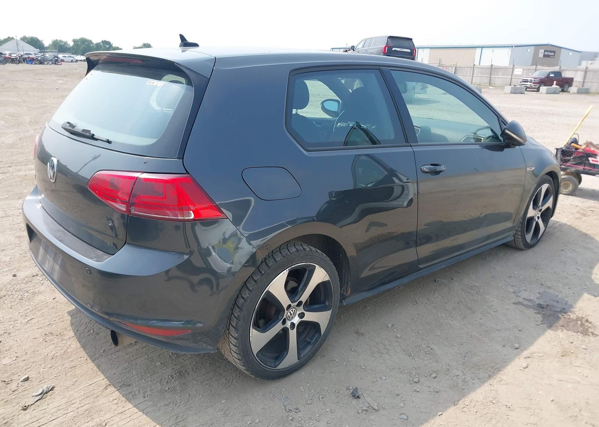 2015 VOLKSWAGEN GOLF GTI