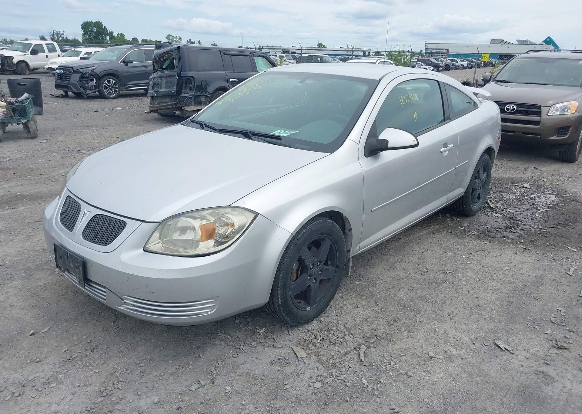2010 PONTIAC G5 SE
