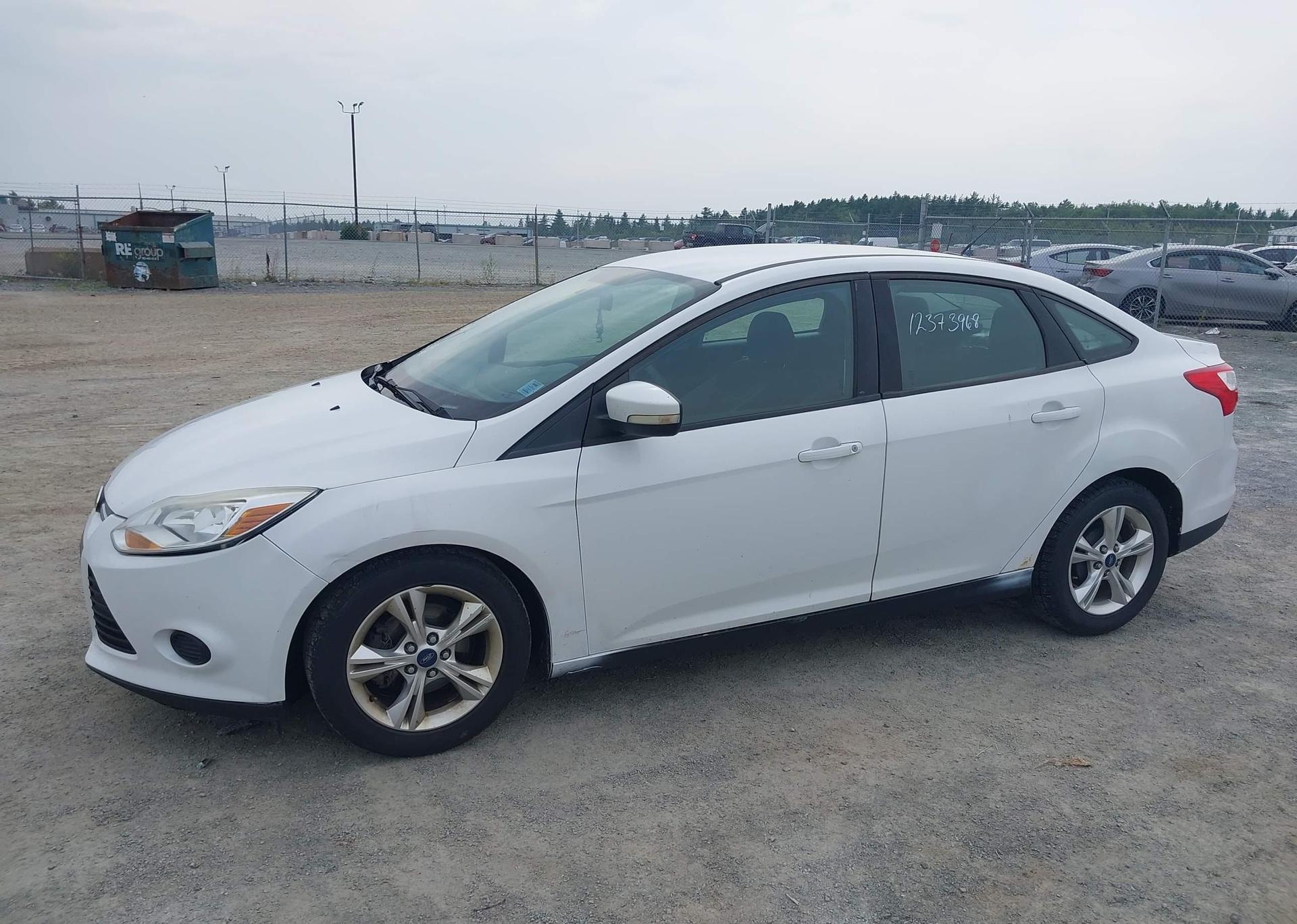 2013 FORD FOCUS SE