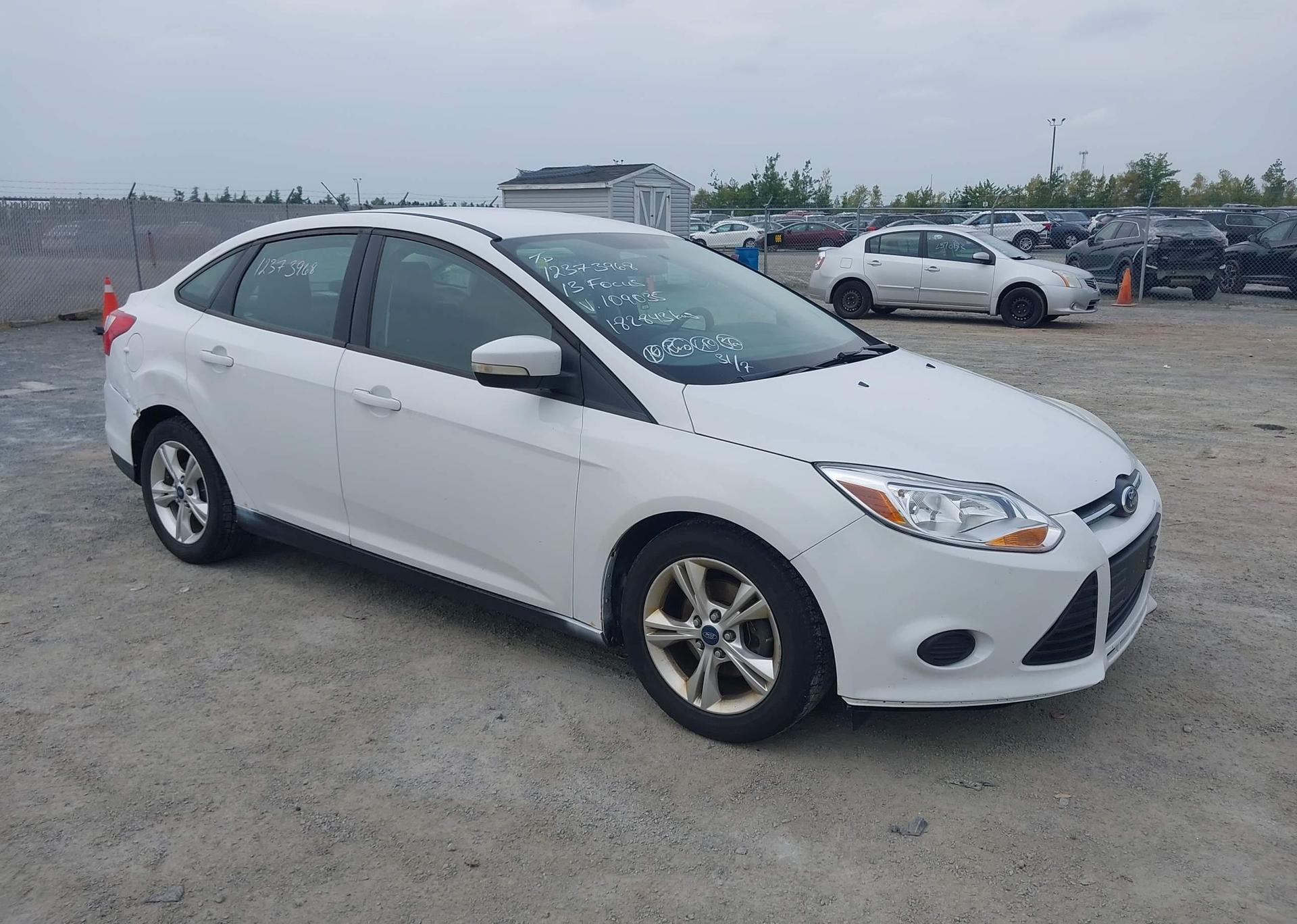 2013 FORD FOCUS SE