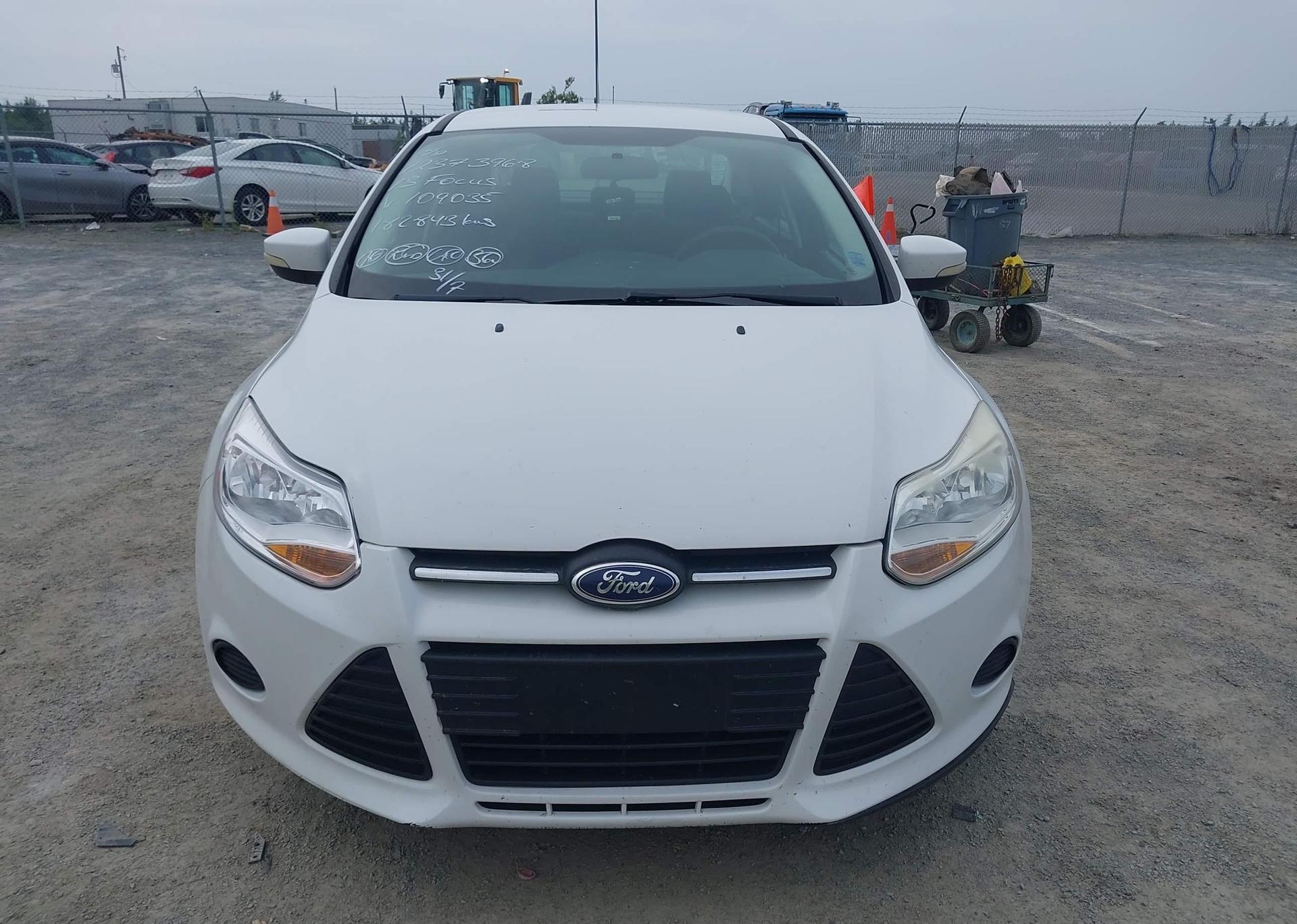 2013 FORD FOCUS SE