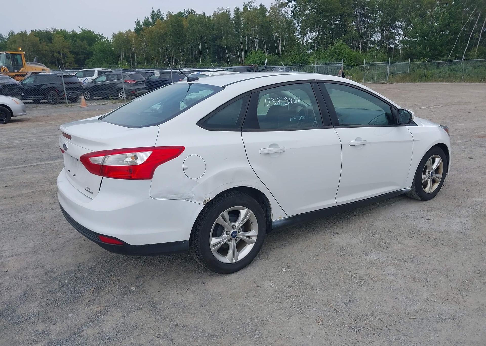 2013 FORD FOCUS SE