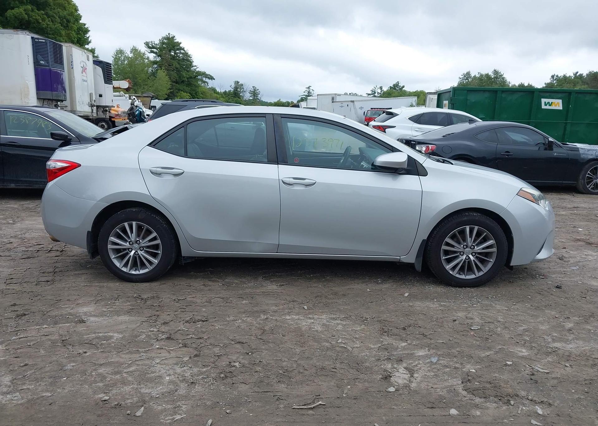 2014 TOYOTA COROLLA