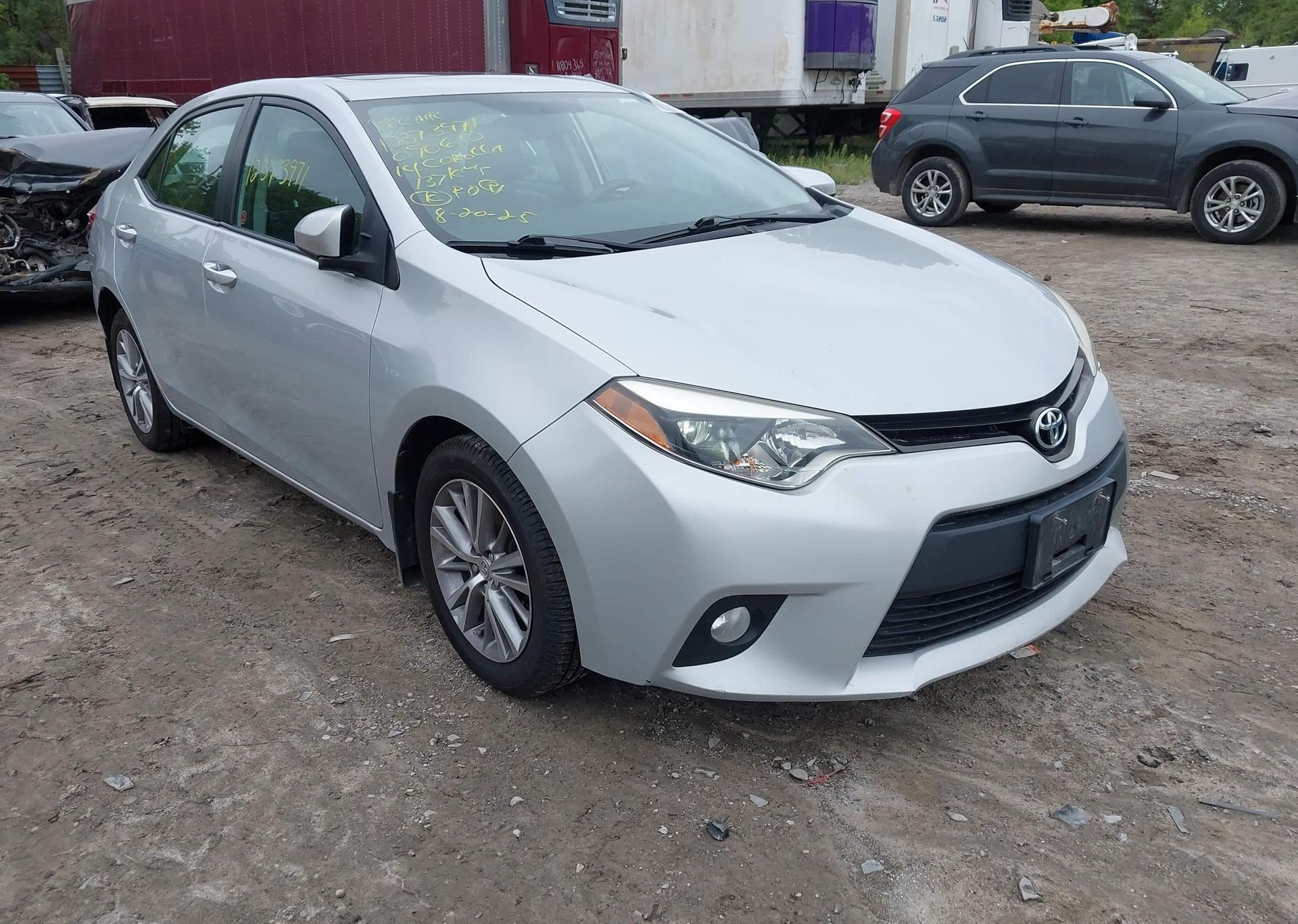 2014 TOYOTA COROLLA
