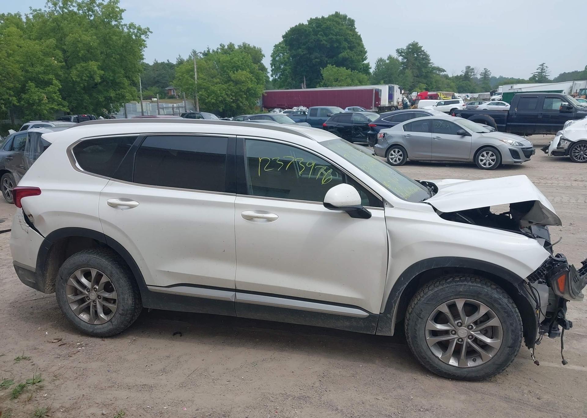 2020 HYUNDAI SANTA FE ESSENTIAL AWD WITH SMARTSENSE PACKAGE