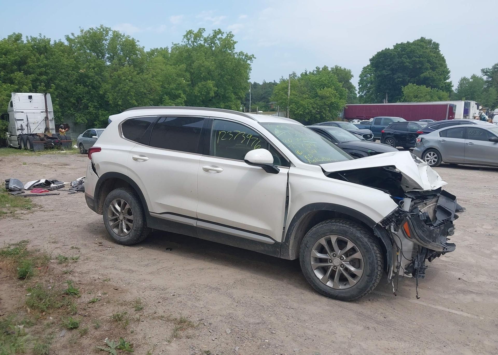 2020 HYUNDAI SANTA FE ESSENTIAL AWD WITH SMARTSENSE PACKAGE