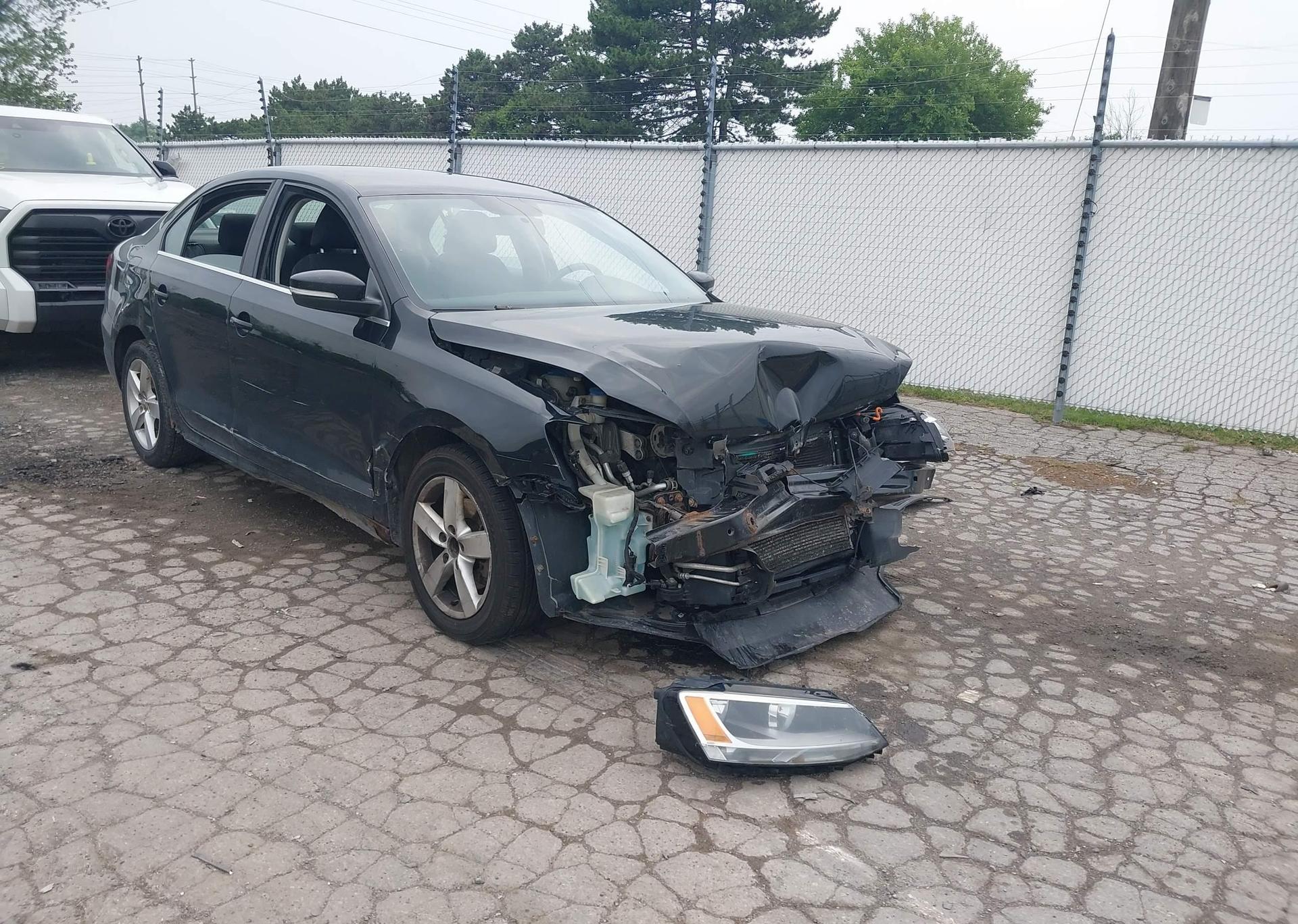 2011 VOLKSWAGEN JETTA SE