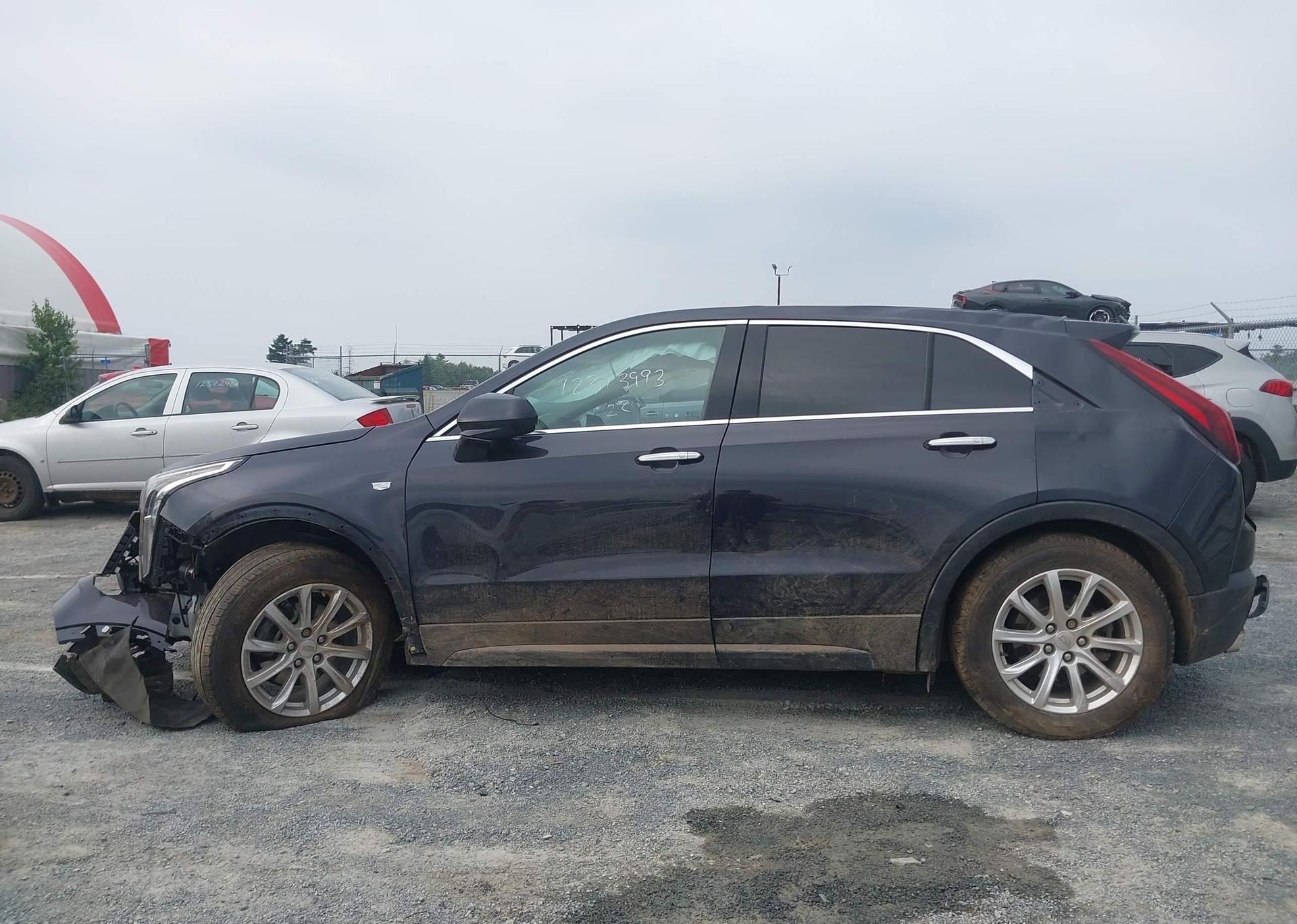 2022 CADILLAC XT4 LUXURY