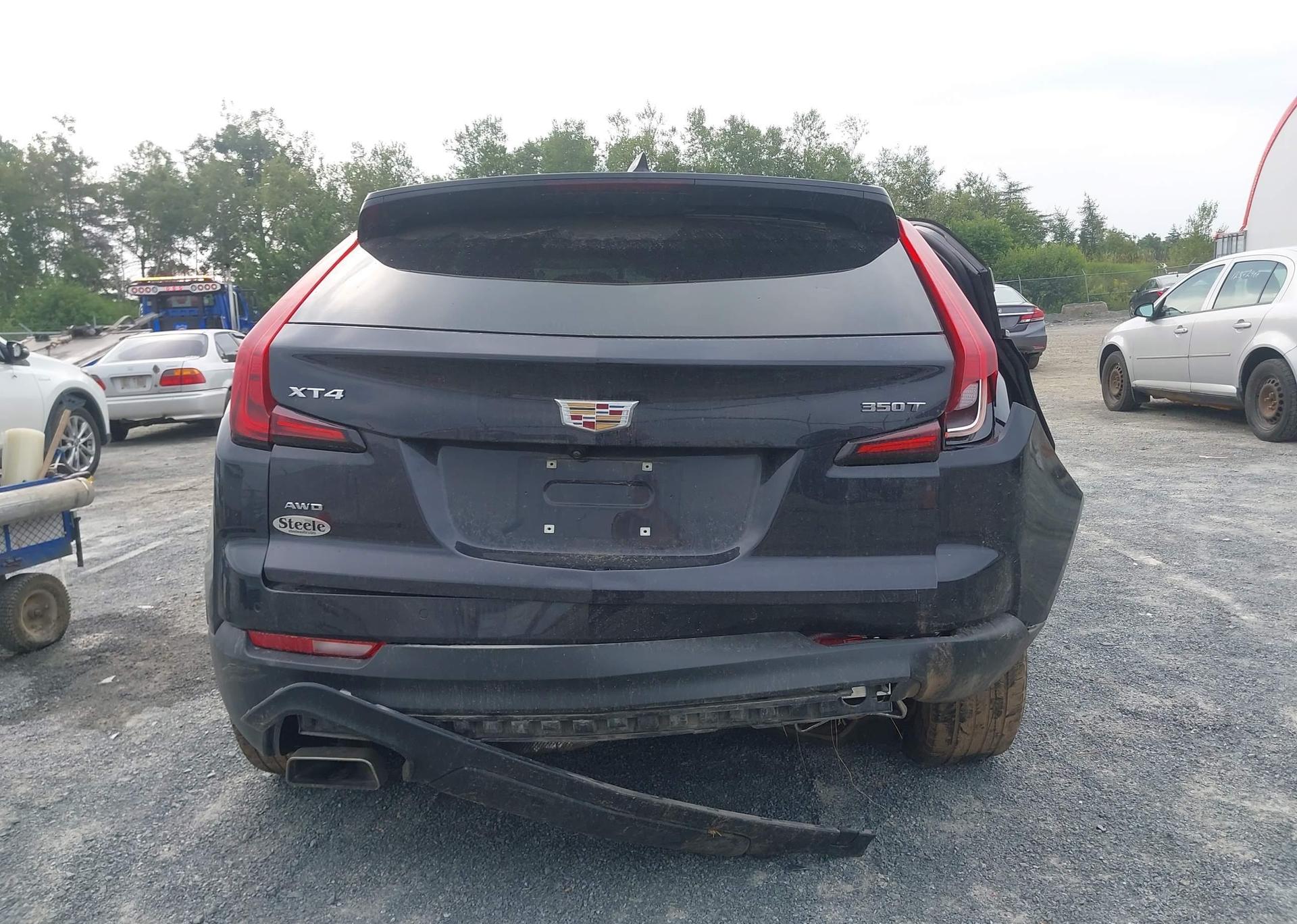 2022 CADILLAC XT4 LUXURY