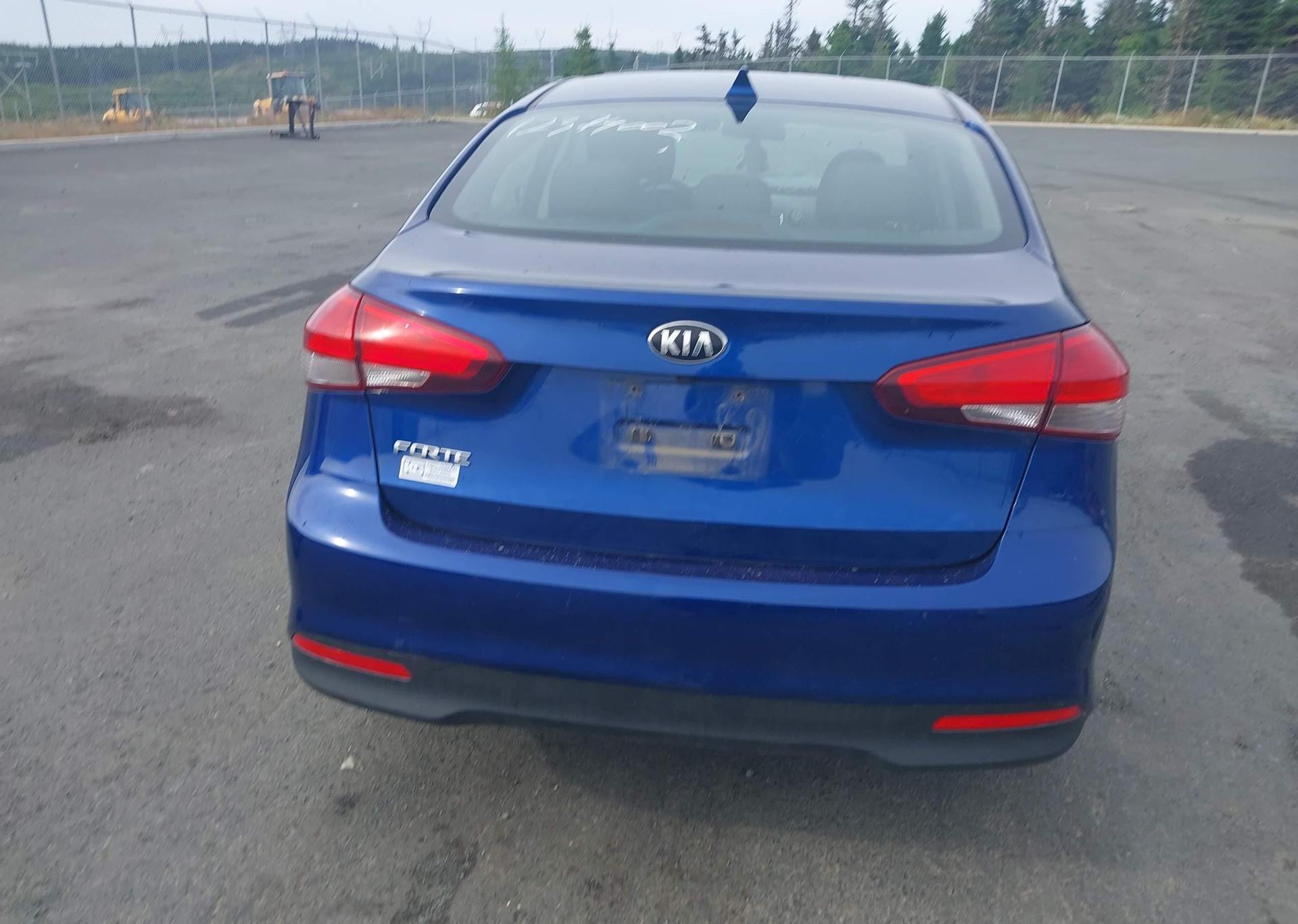 2018 KIA FORTE LX