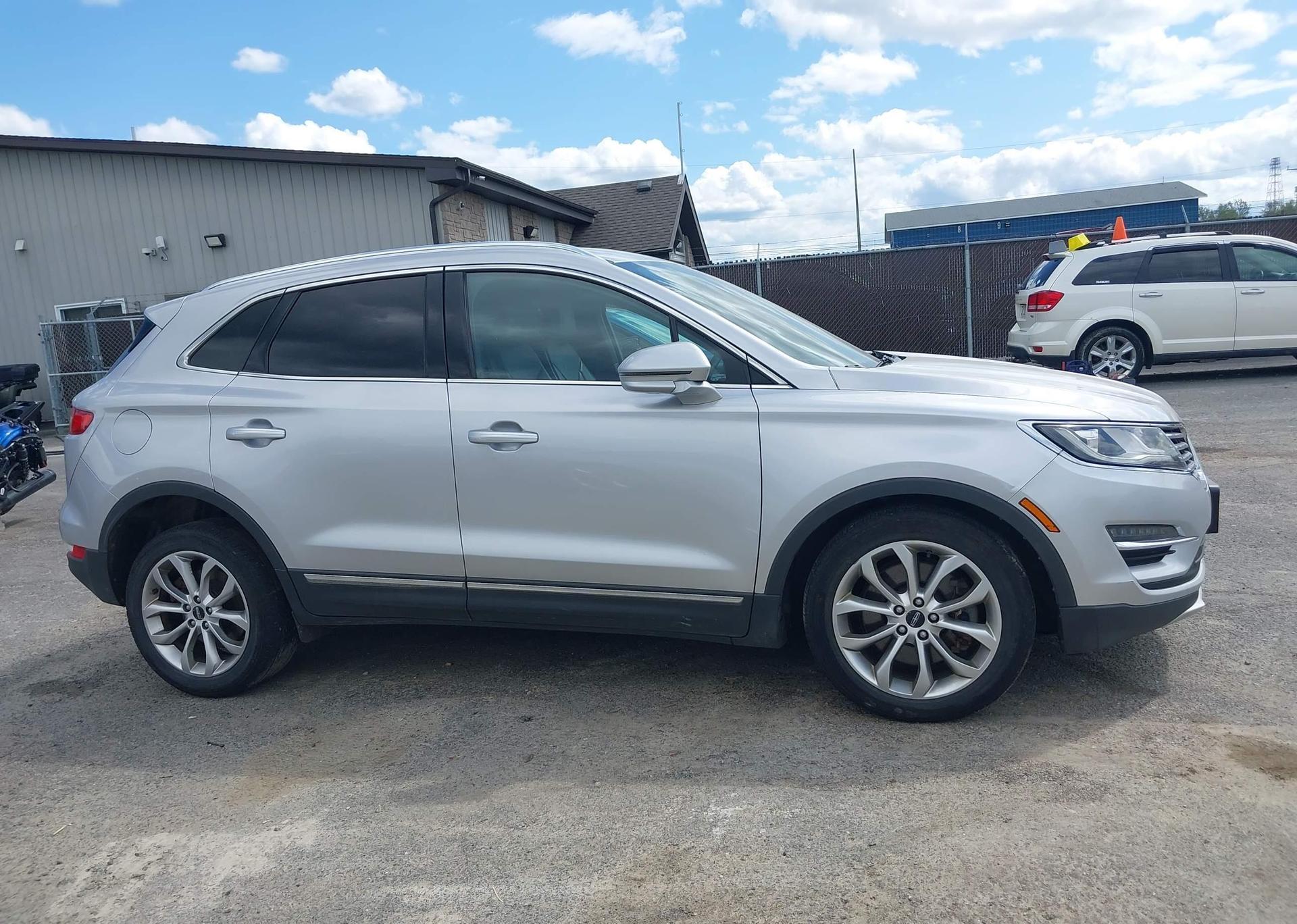 2015 LINCOLN MKC