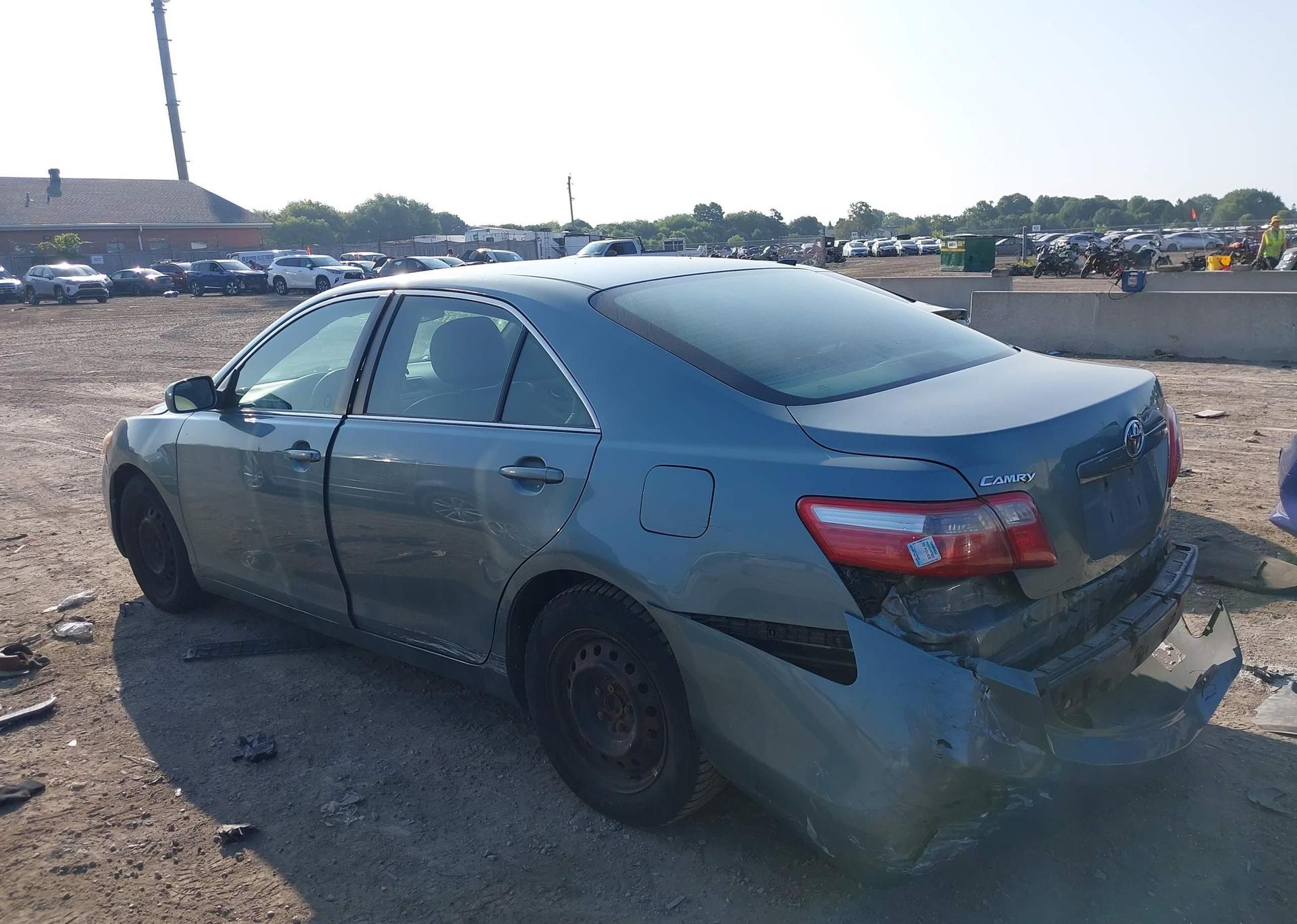 2008 TOYOTA CAMRY LE