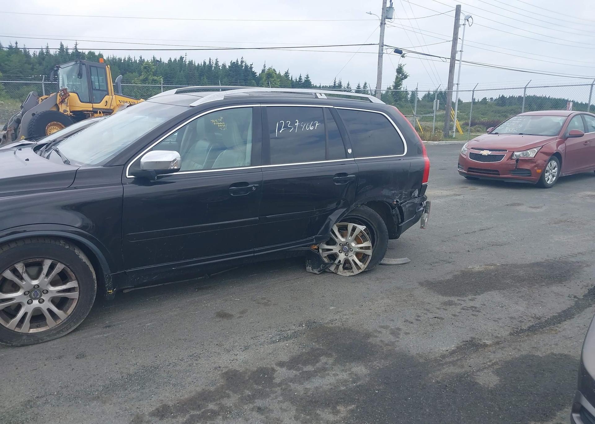 2013 VOLVO XC90 3.2