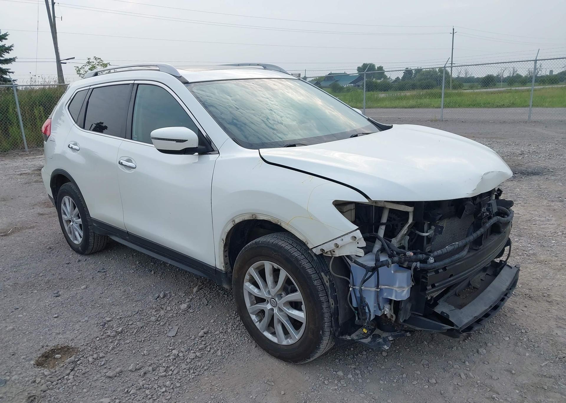 2017 NISSAN ROGUE SV