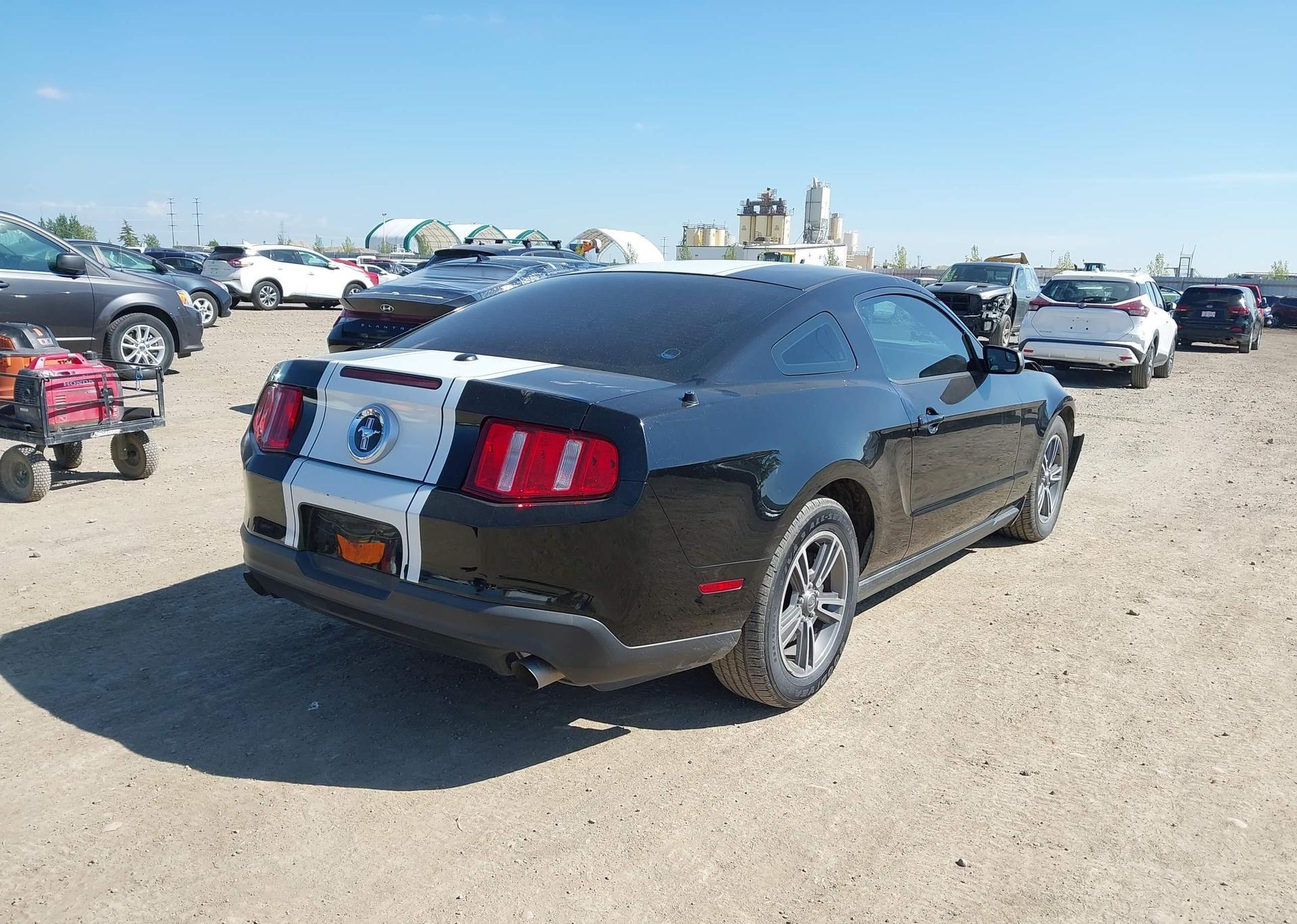 2012 FORD MUSTANG V6 PREMIUM