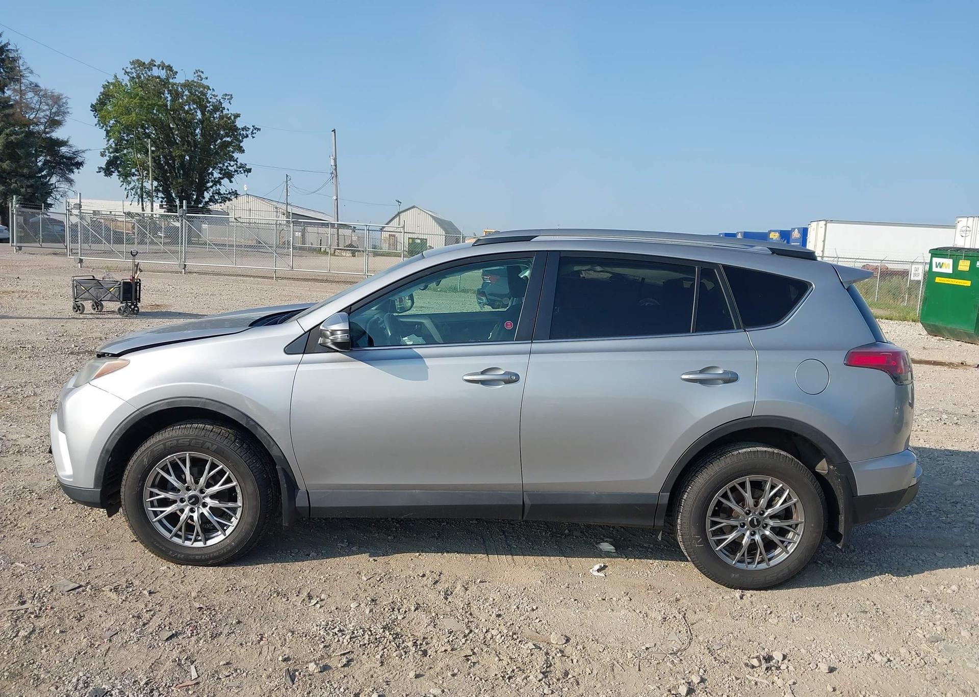 2017 TOYOTA RAV4