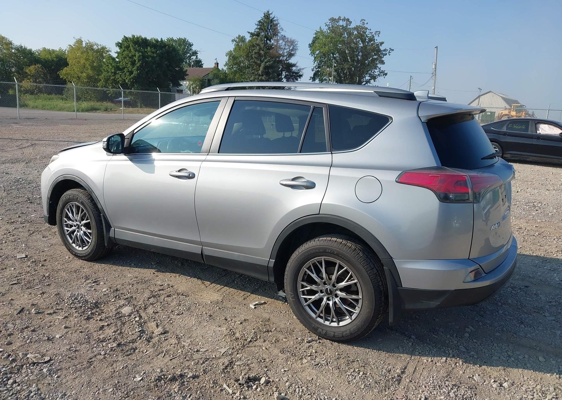 2017 TOYOTA RAV4
