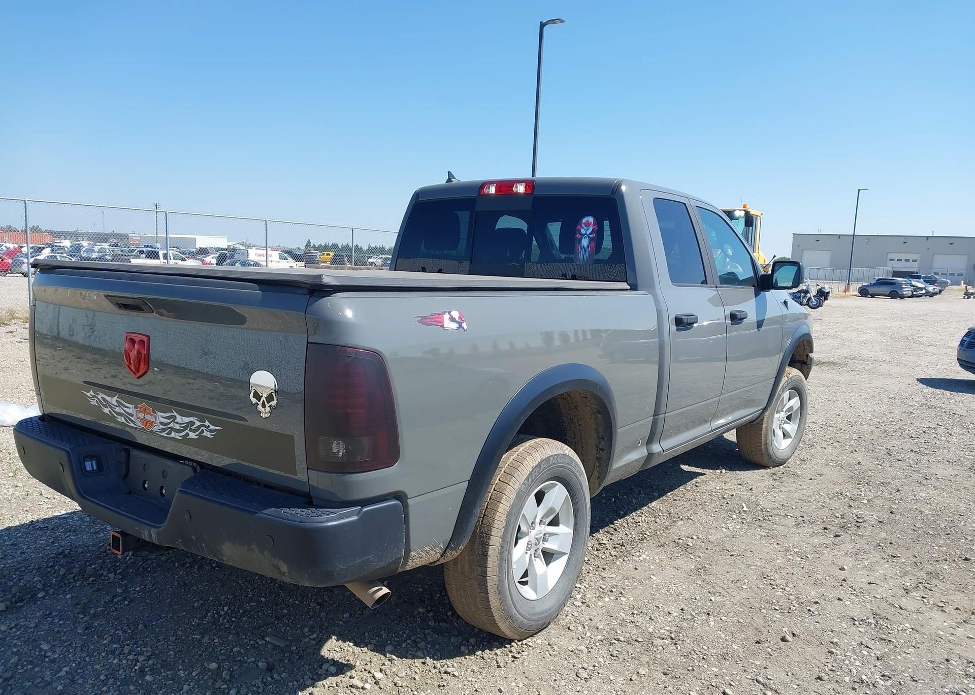 2022 RAM 1500 CLASSIC SLT