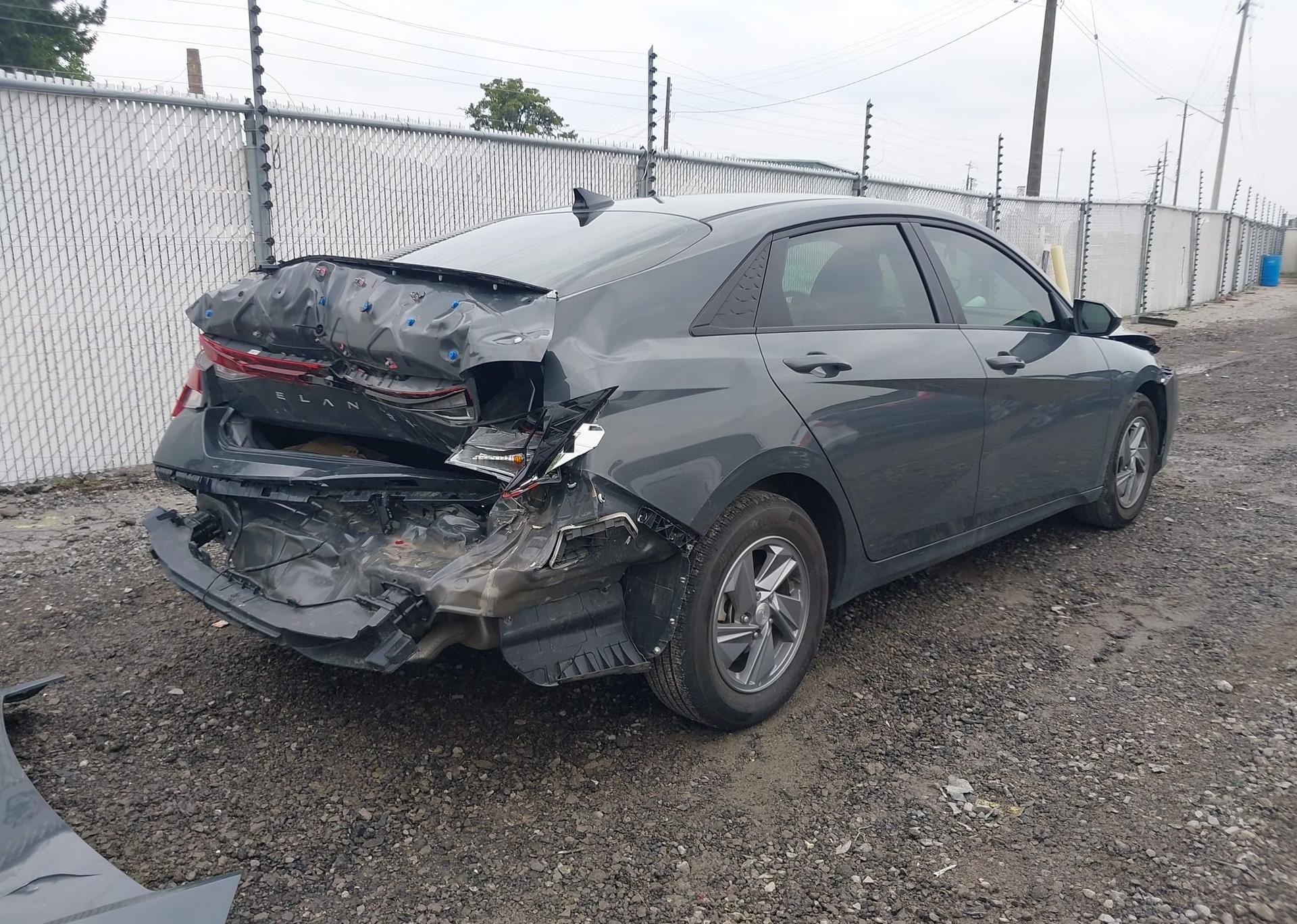 2024 HYUNDAI ELANTRA ESSENTIAL