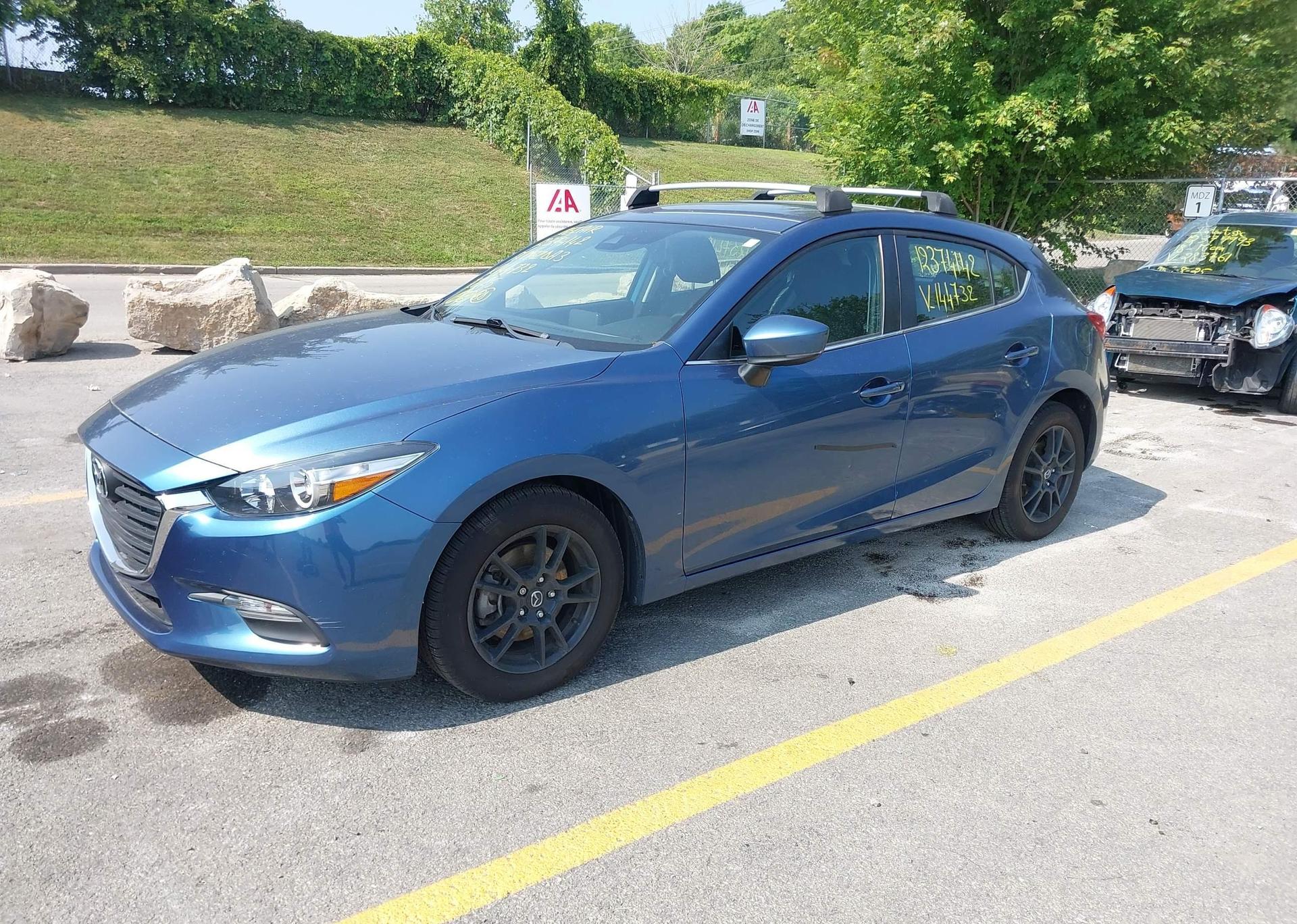 2017 MAZDA MAZDA3