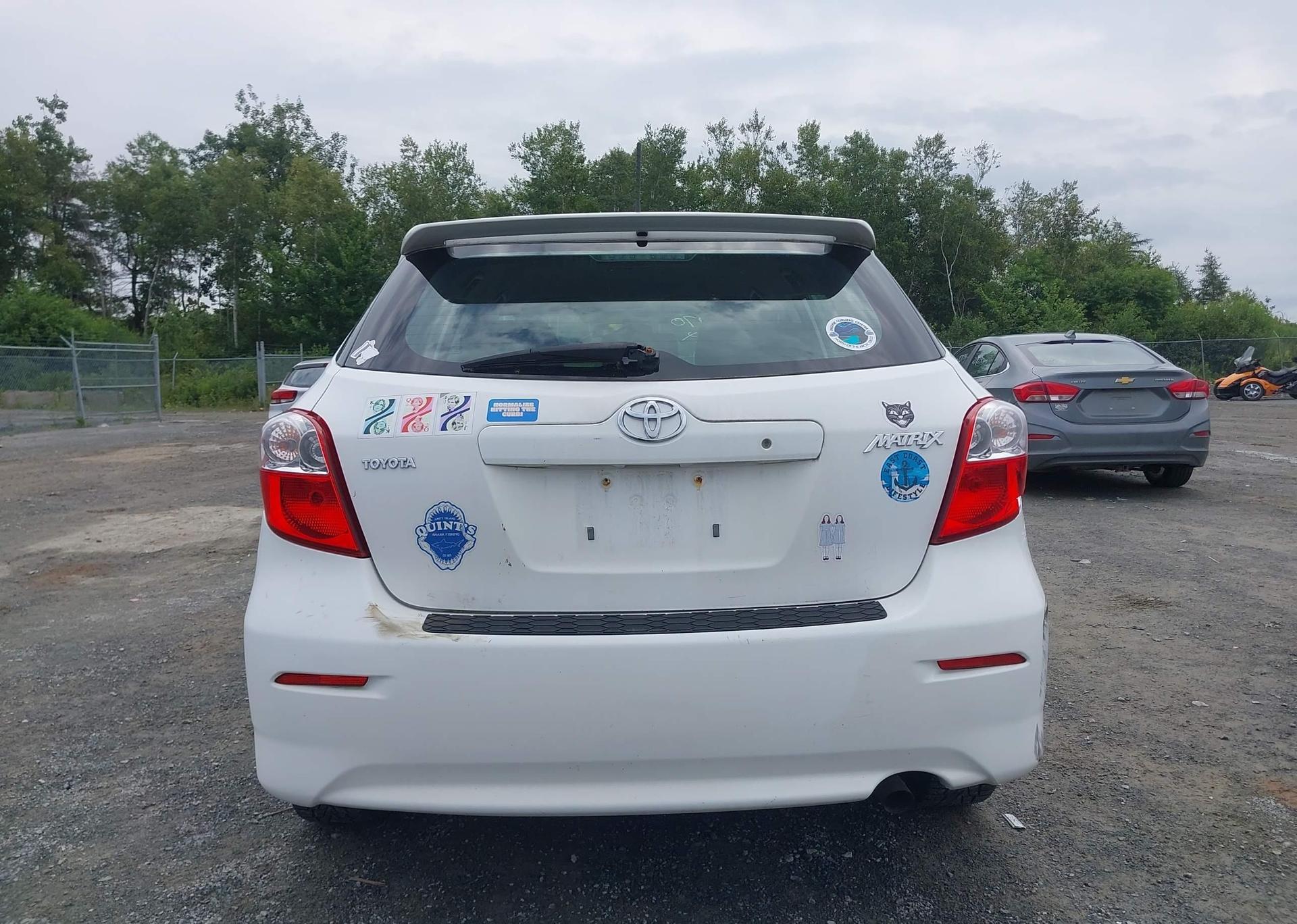 2010 TOYOTA MATRIX WAGON