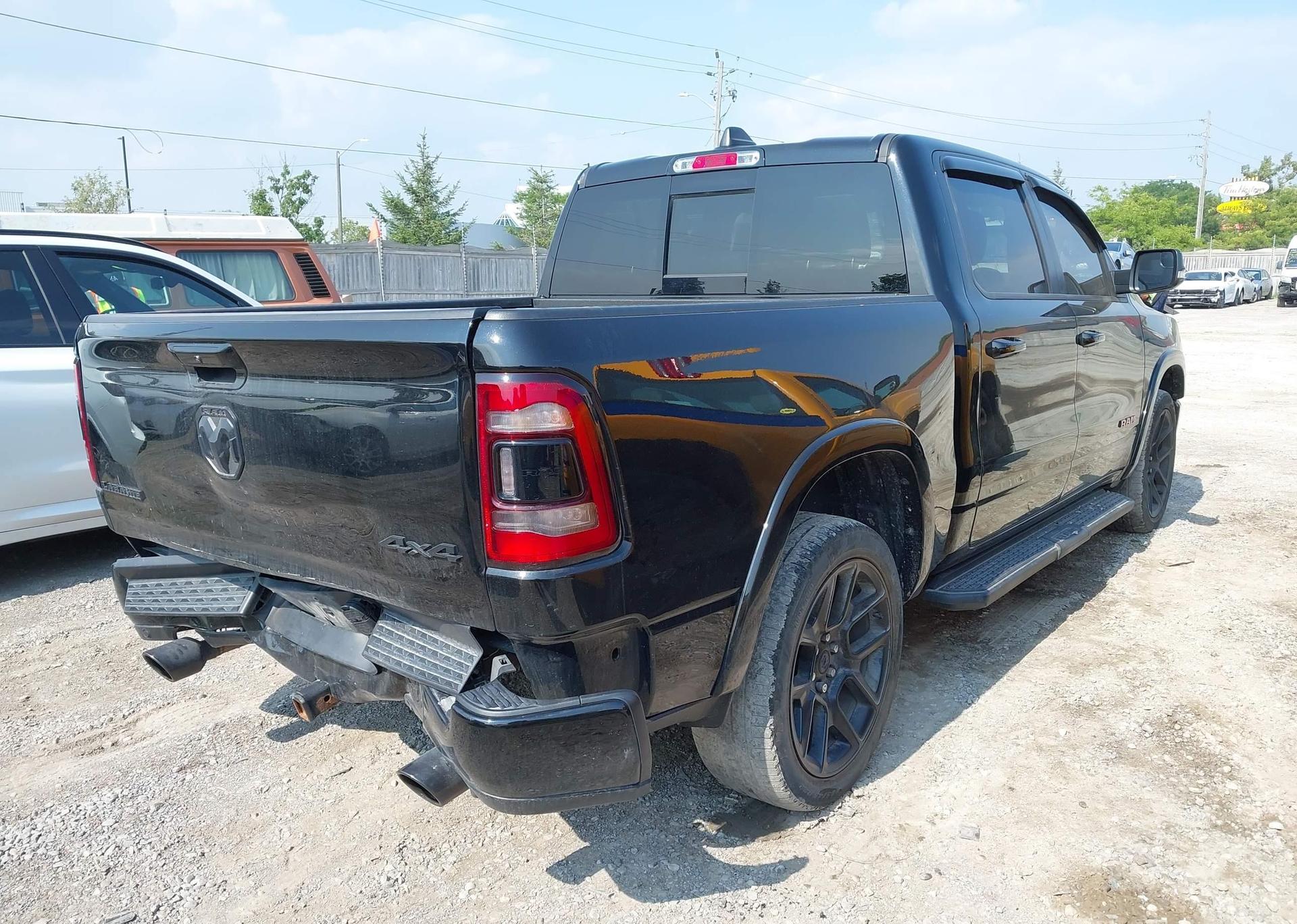 2022 RAM 1500 LARAMIE