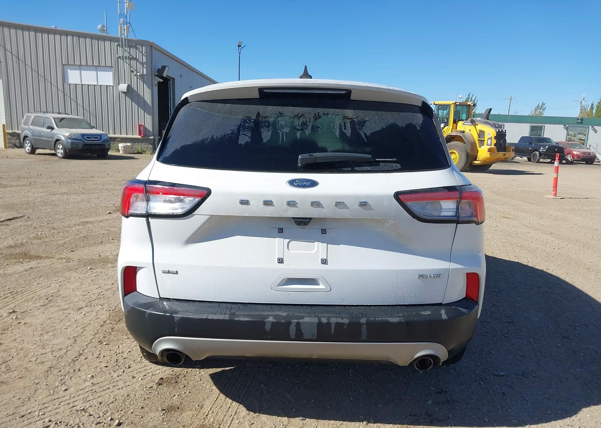 2022 FORD ESCAPE SE