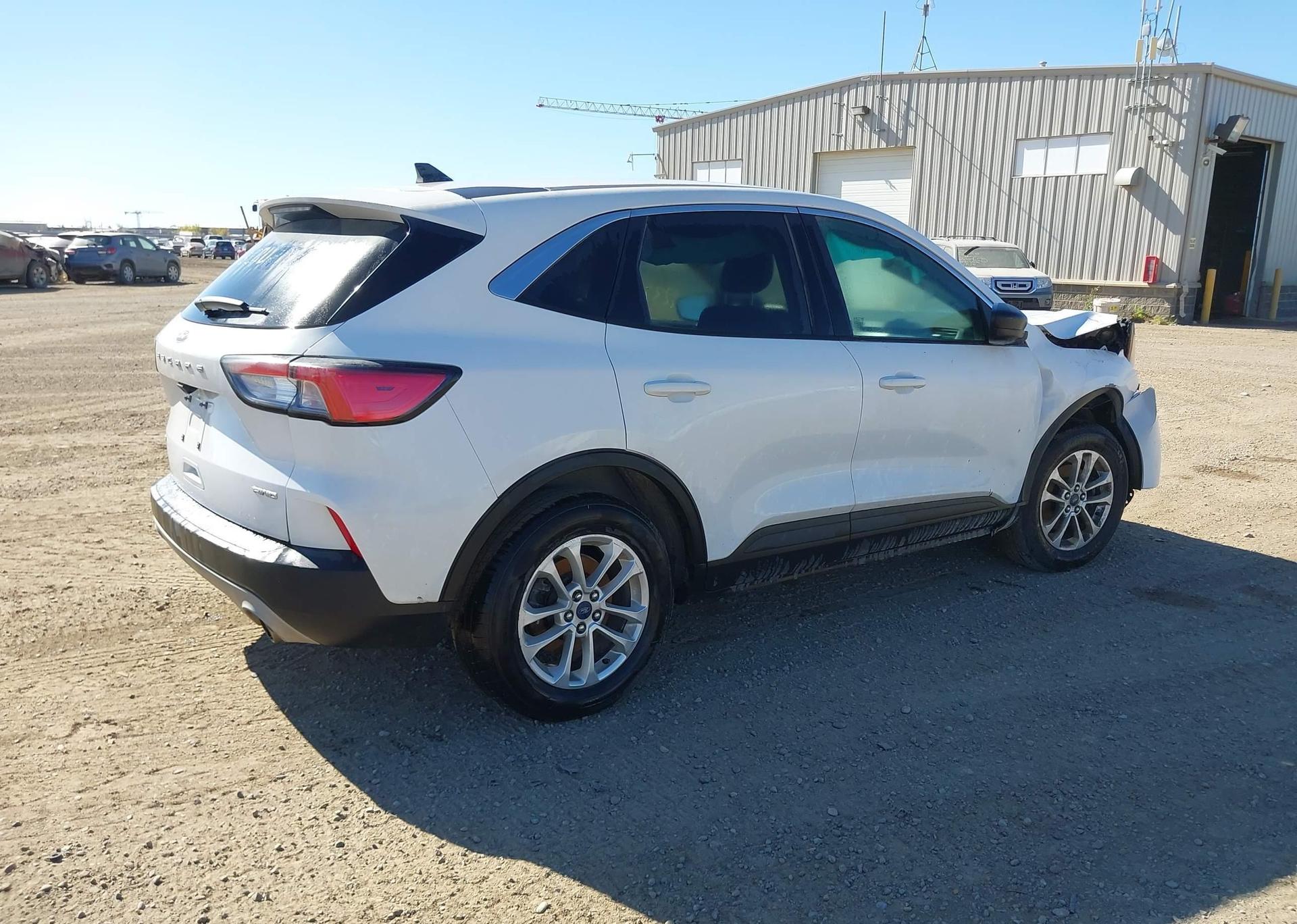 2022 FORD ESCAPE SE