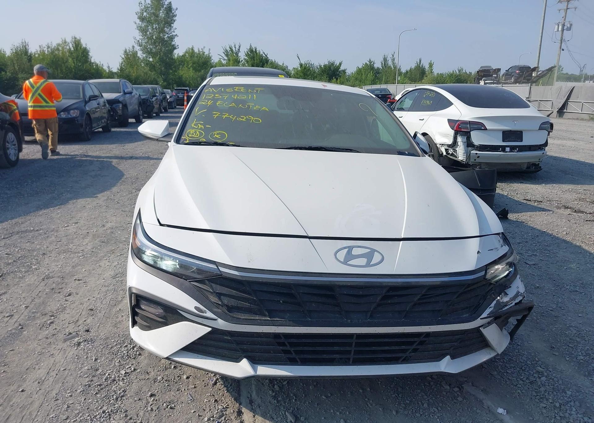 2024 HYUNDAI ELANTRA SEL