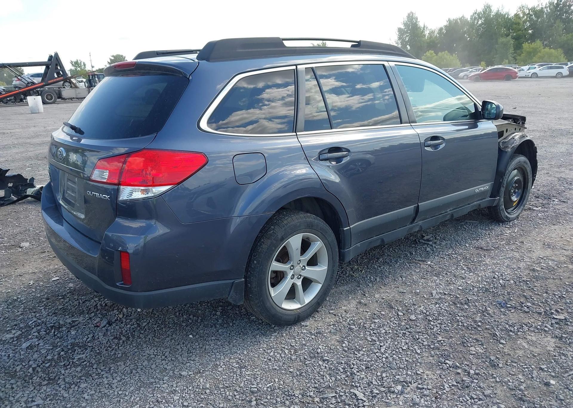2014 SUBARU OUTBACK 2.5I PREMIUM