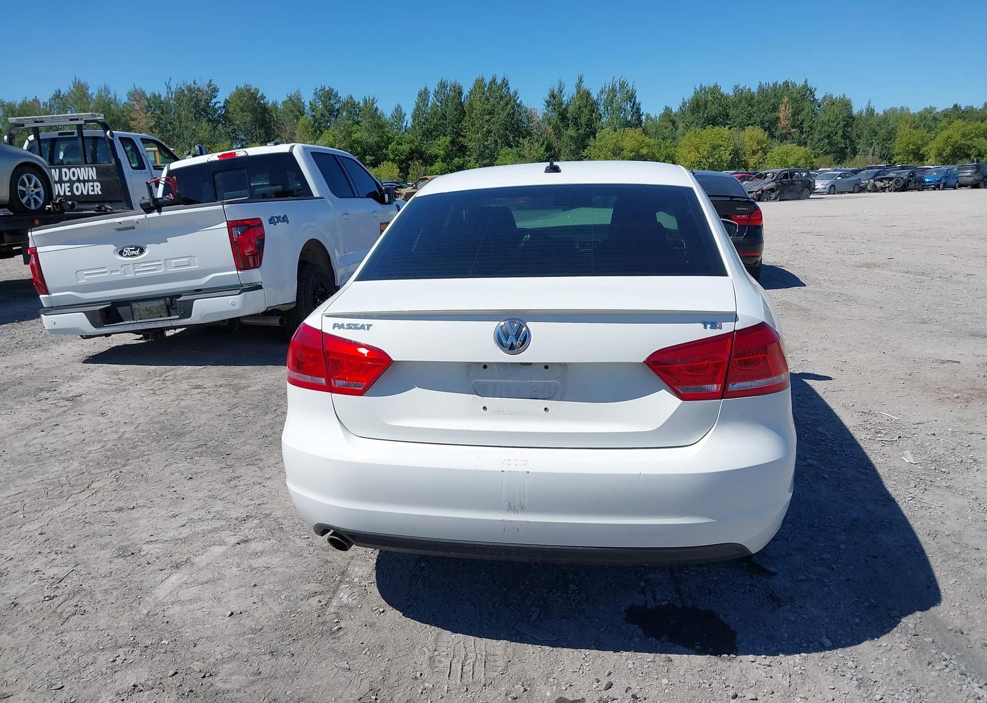2015 VOLKSWAGEN PASSAT 1.8 TSI COMFORTLINE