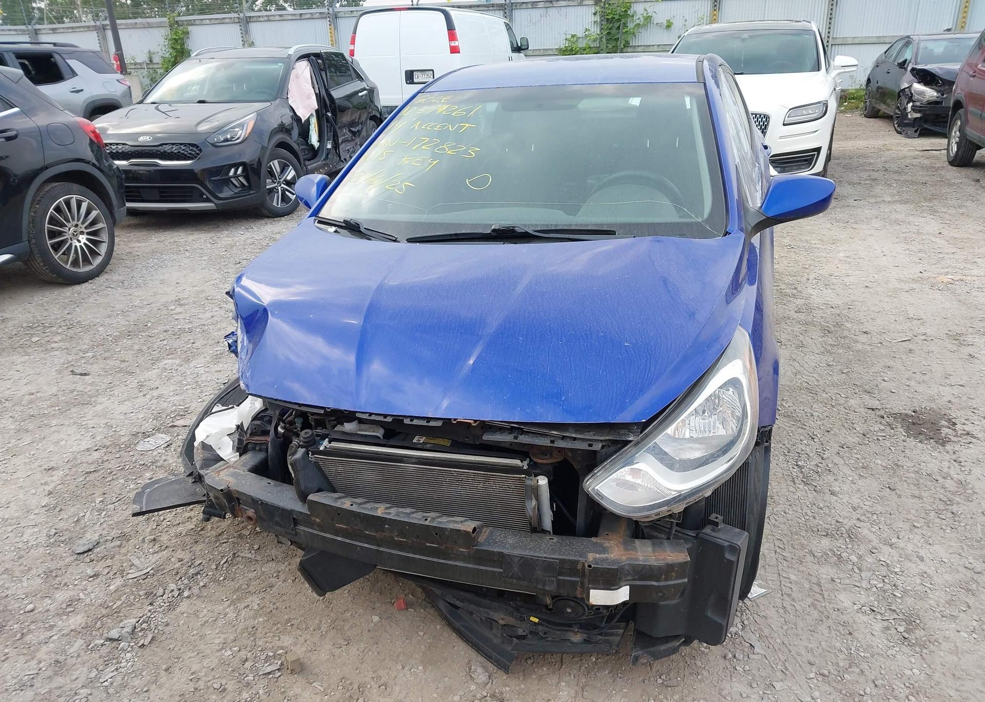 2014 HYUNDAI ACCENT GL
