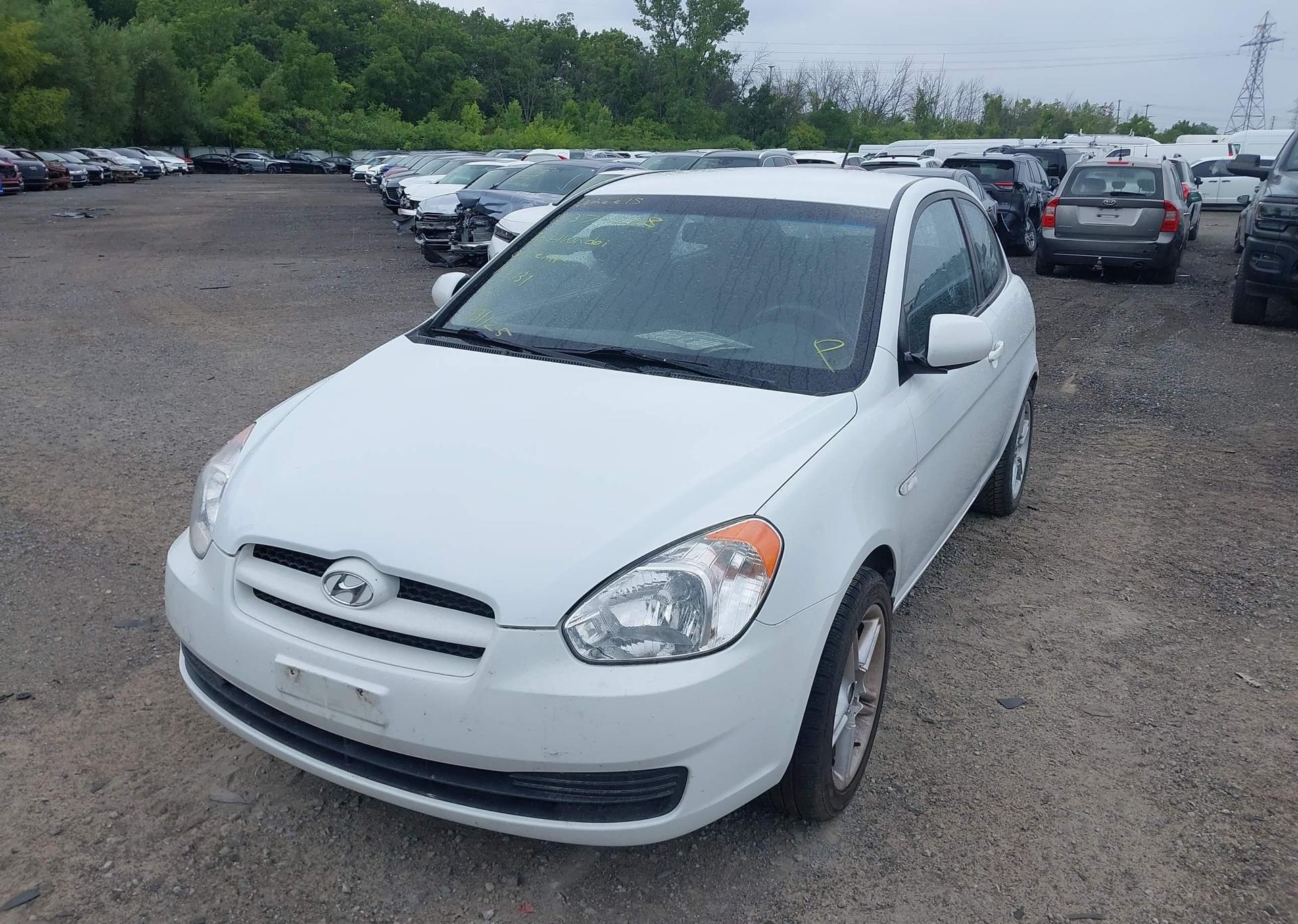 2010 HYUNDAI ACCENT SE