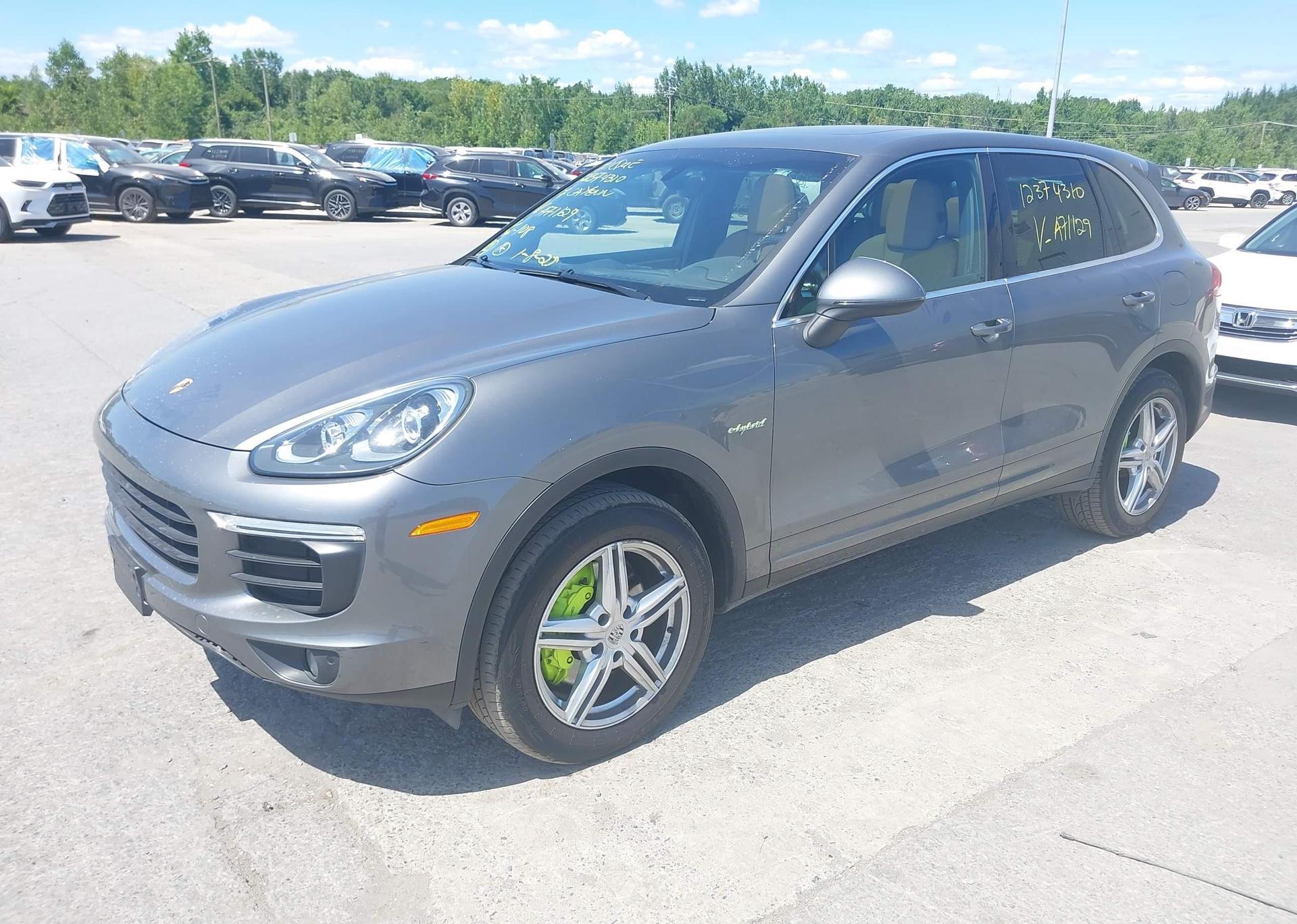 2017 PORSCHE CAYENNE E-HYBRID S