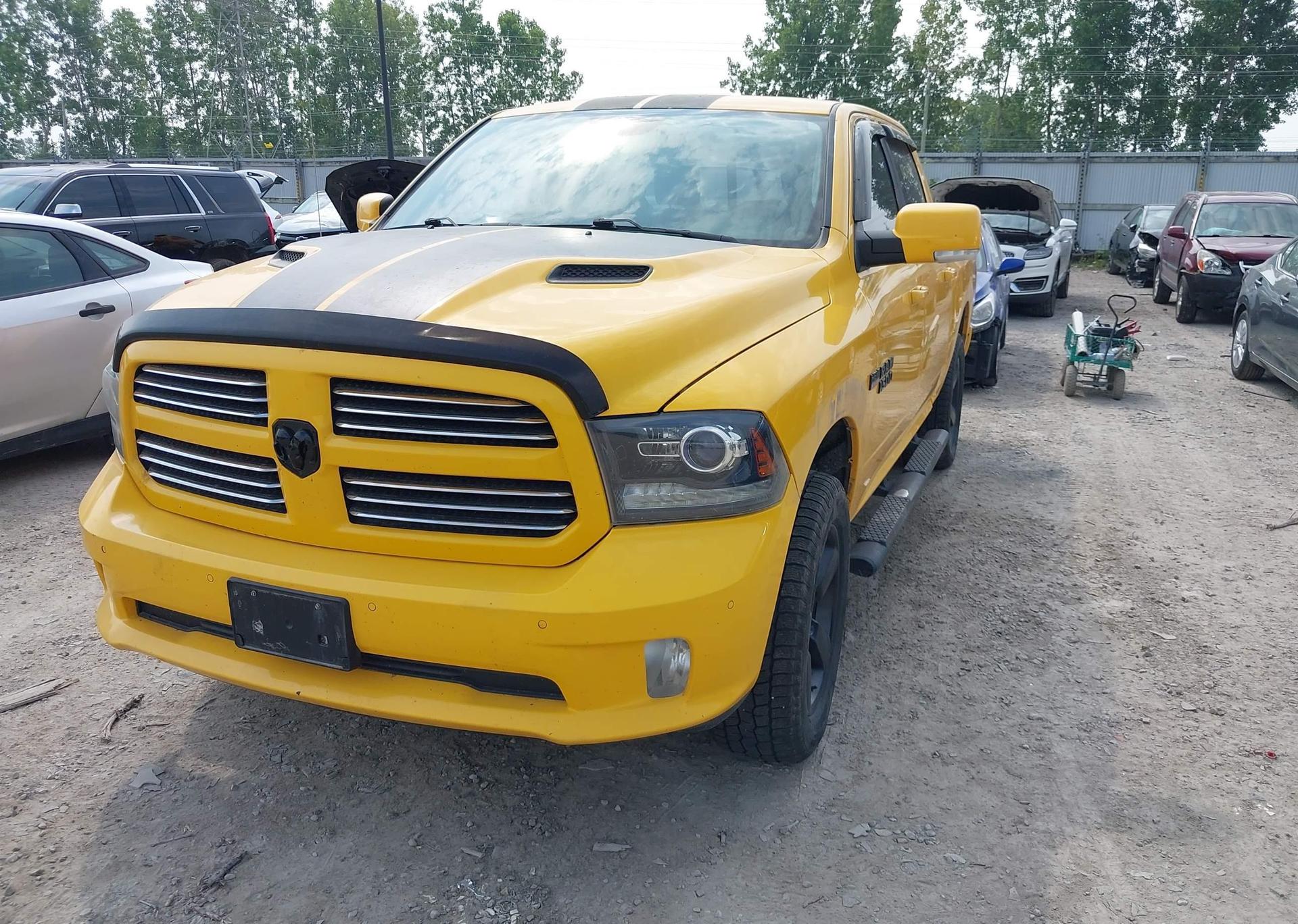 2016 RAM 1500 SPORT