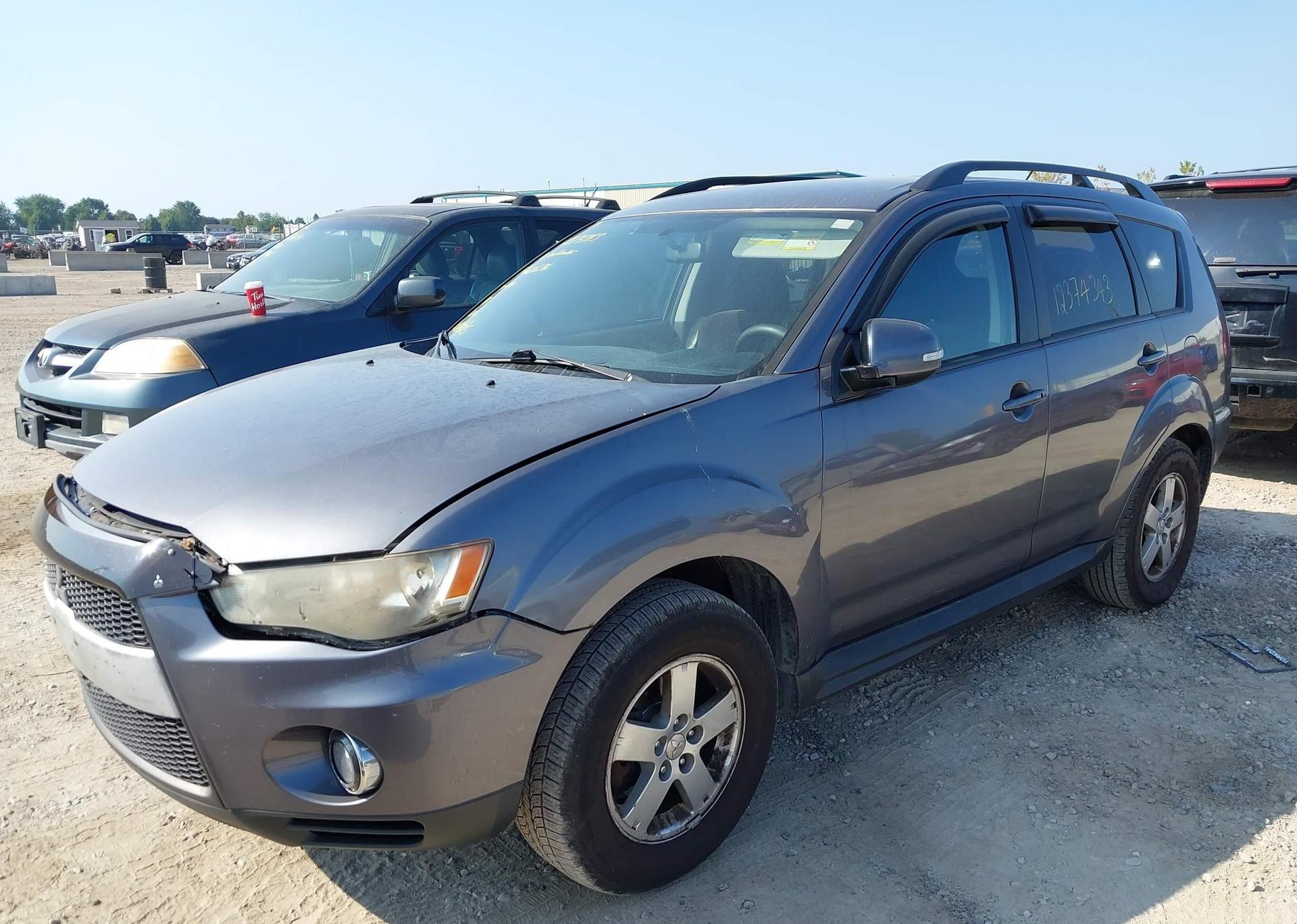 2010 MITSUBISHI OUTLANDER XLS