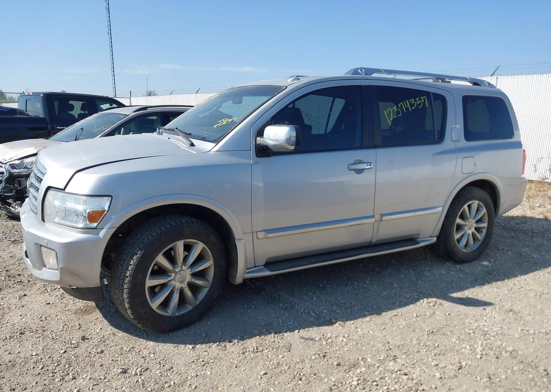 2010 INFINITI QX56