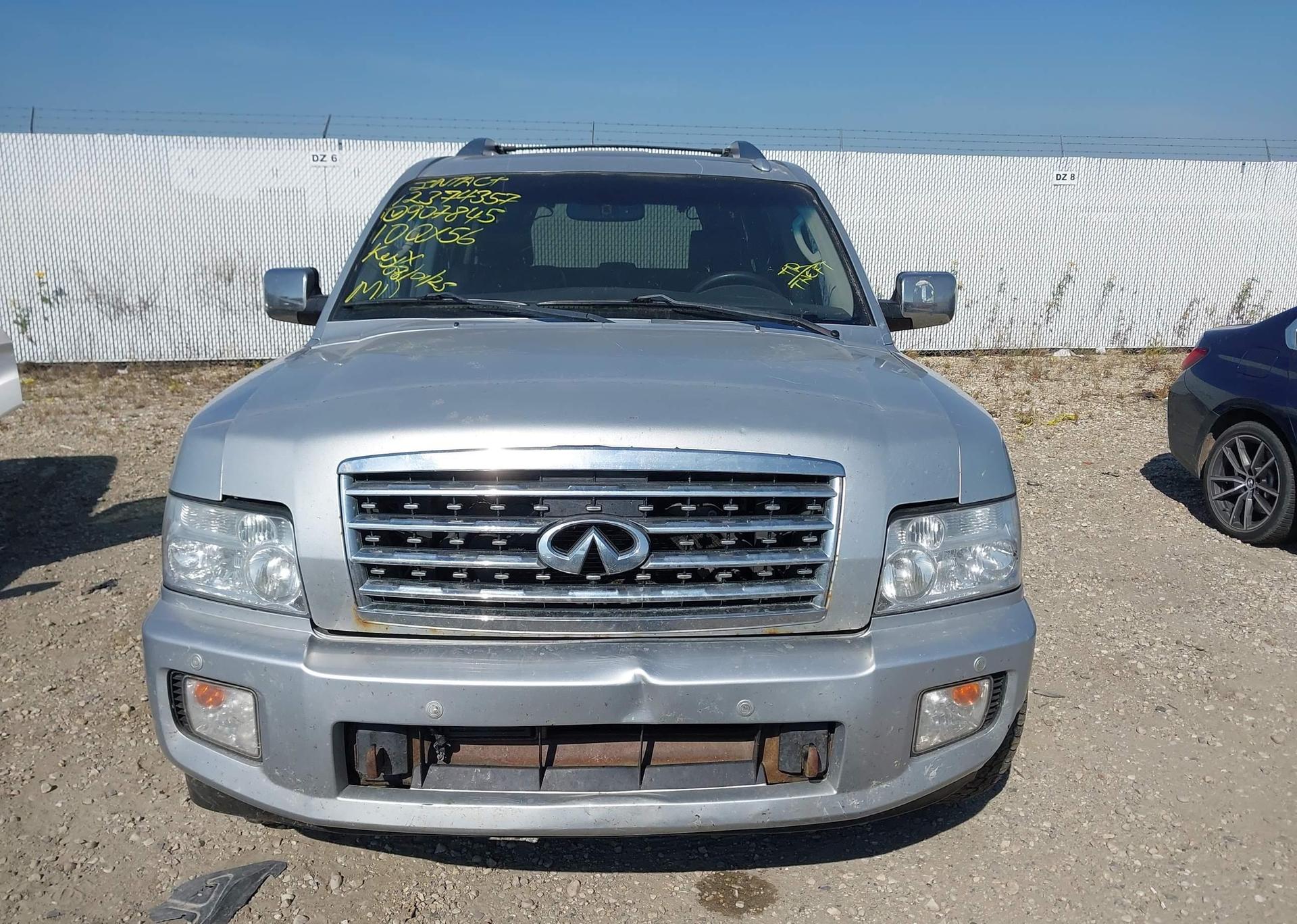 2010 INFINITI QX56