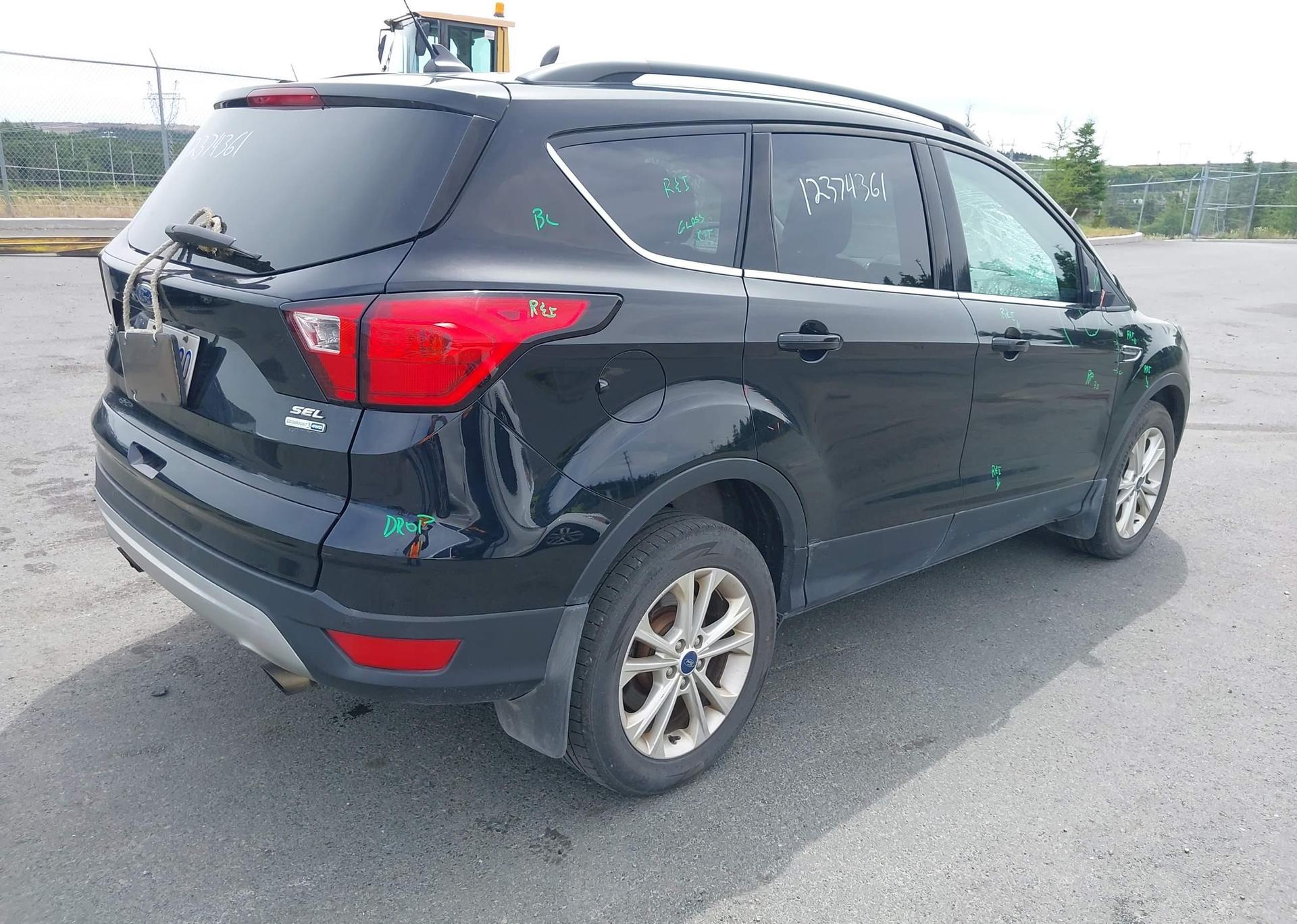 2019 FORD ESCAPE SEL