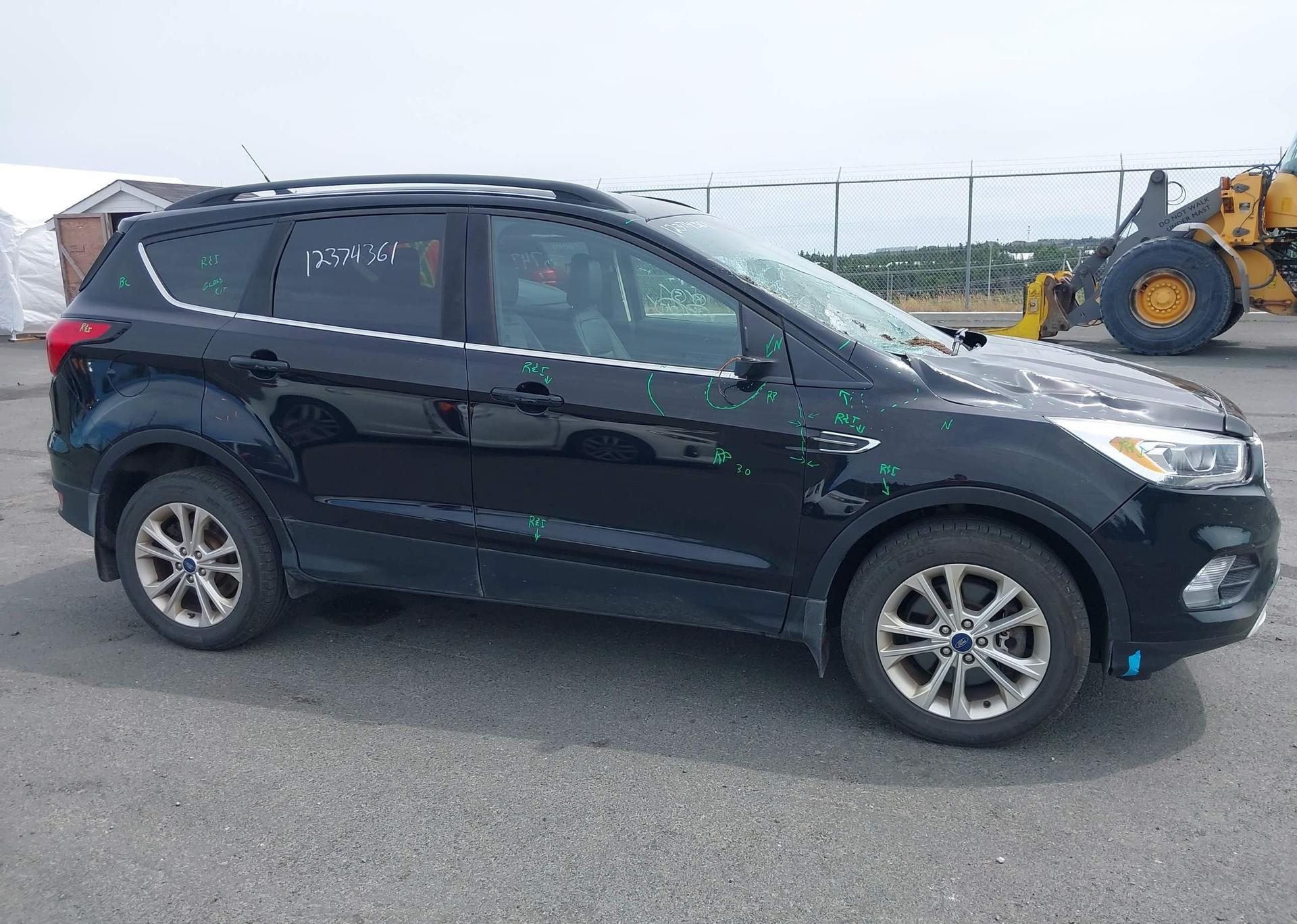 2019 FORD ESCAPE SEL