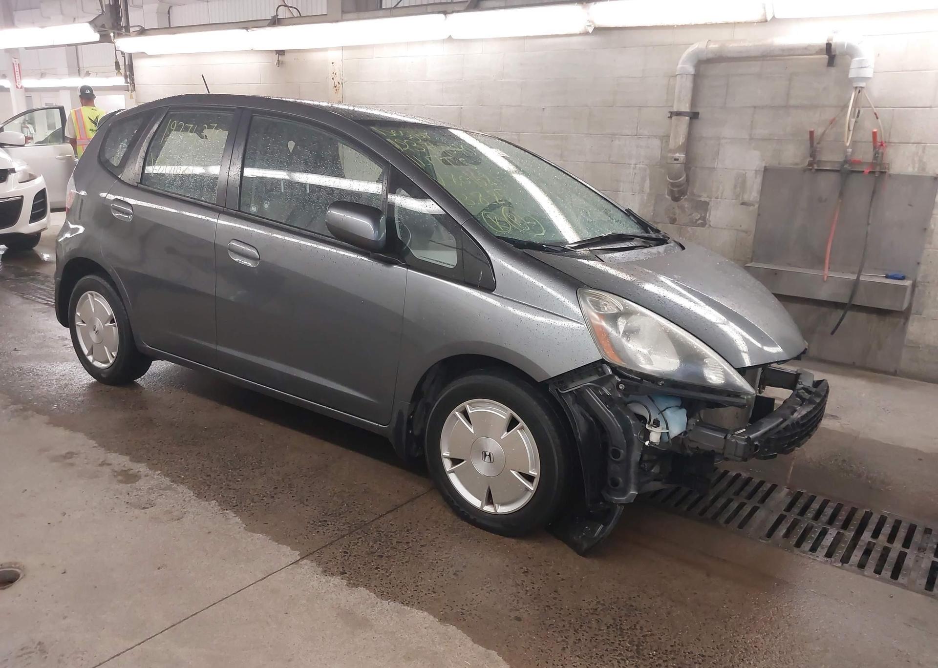2011 HONDA FIT SPORT
