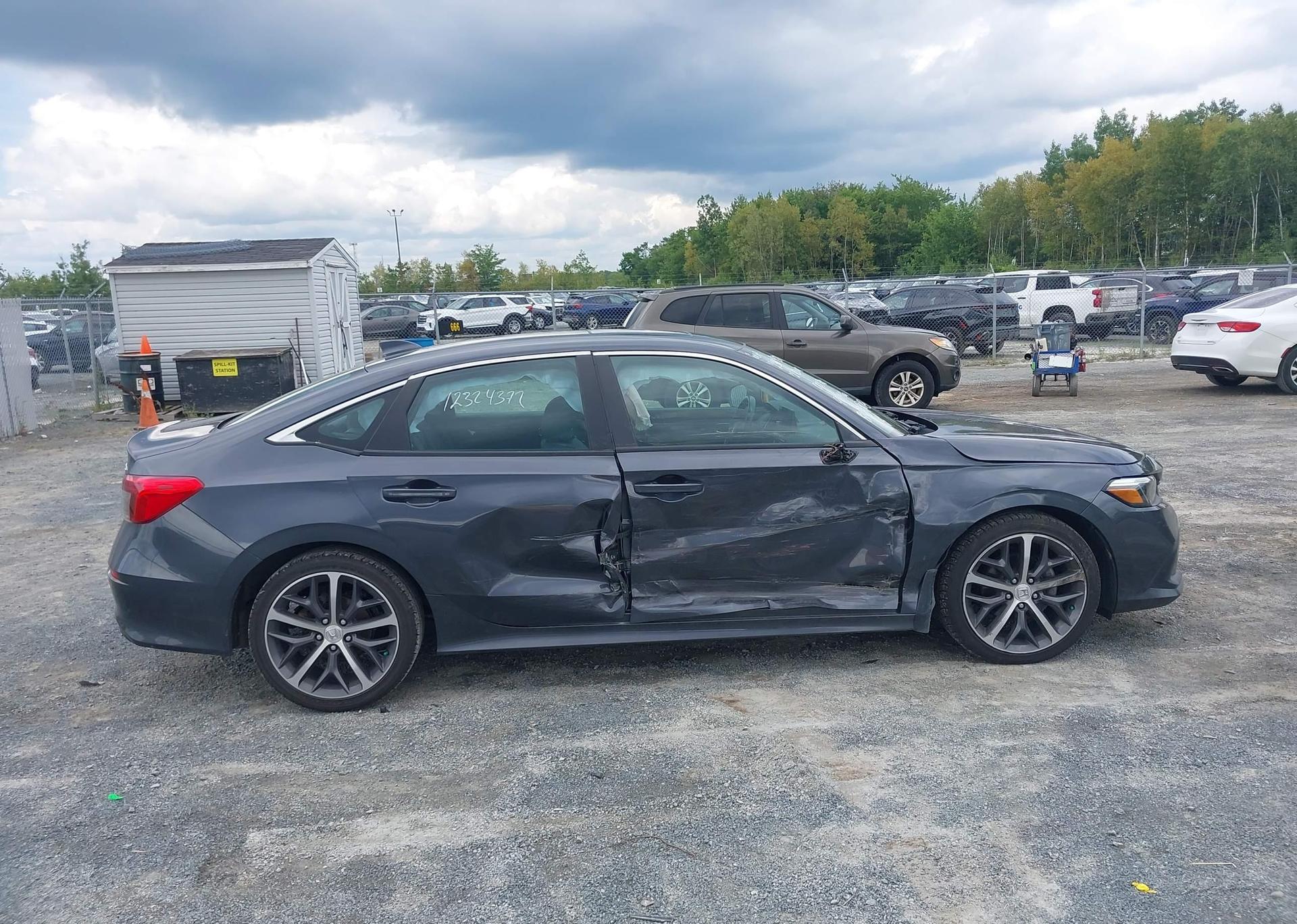2022 HONDA Civic touring