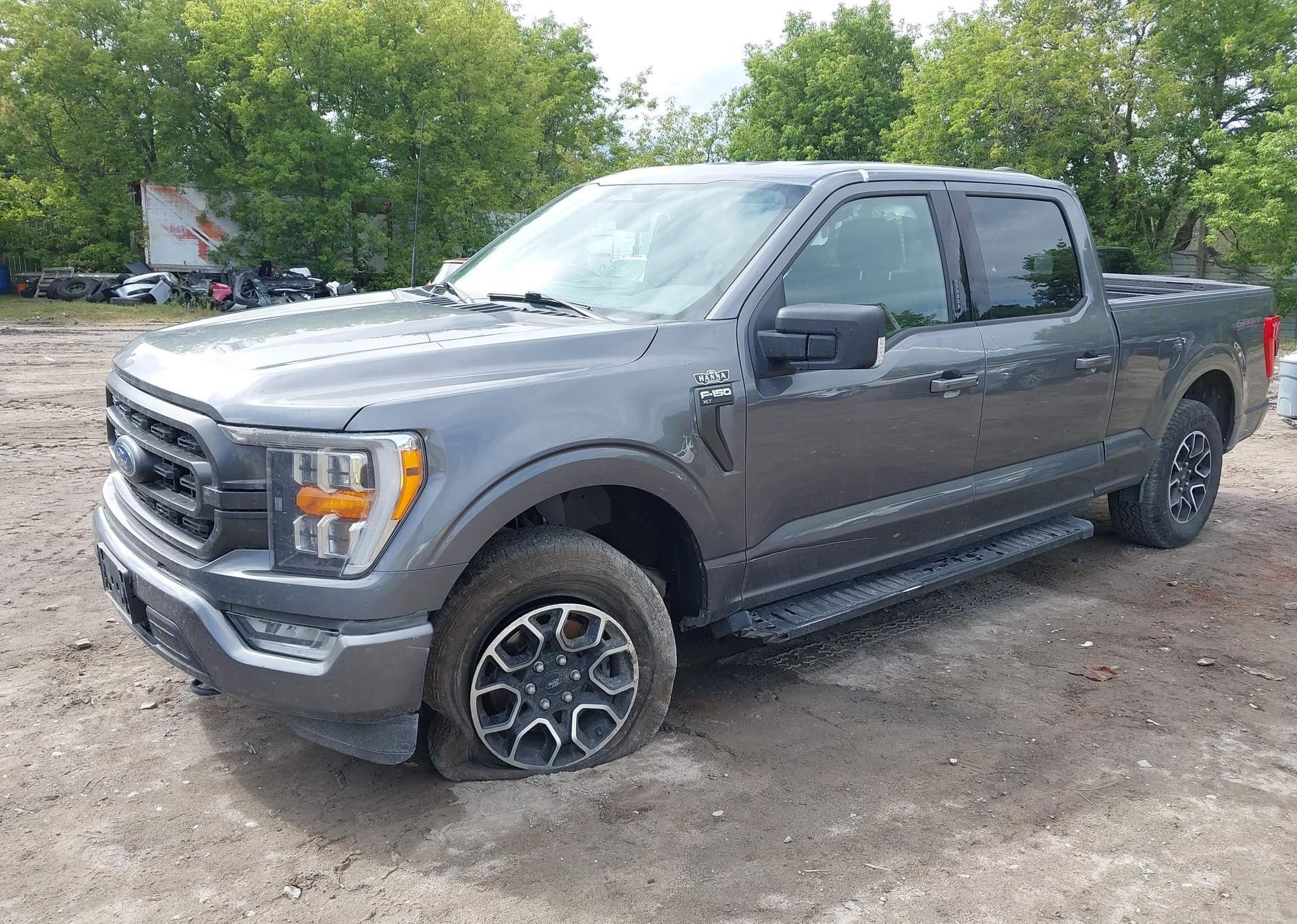 2022 FORD F-150 XLT