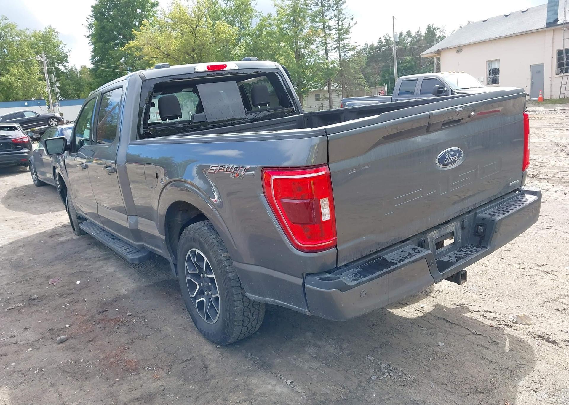 2022 FORD F-150 XLT