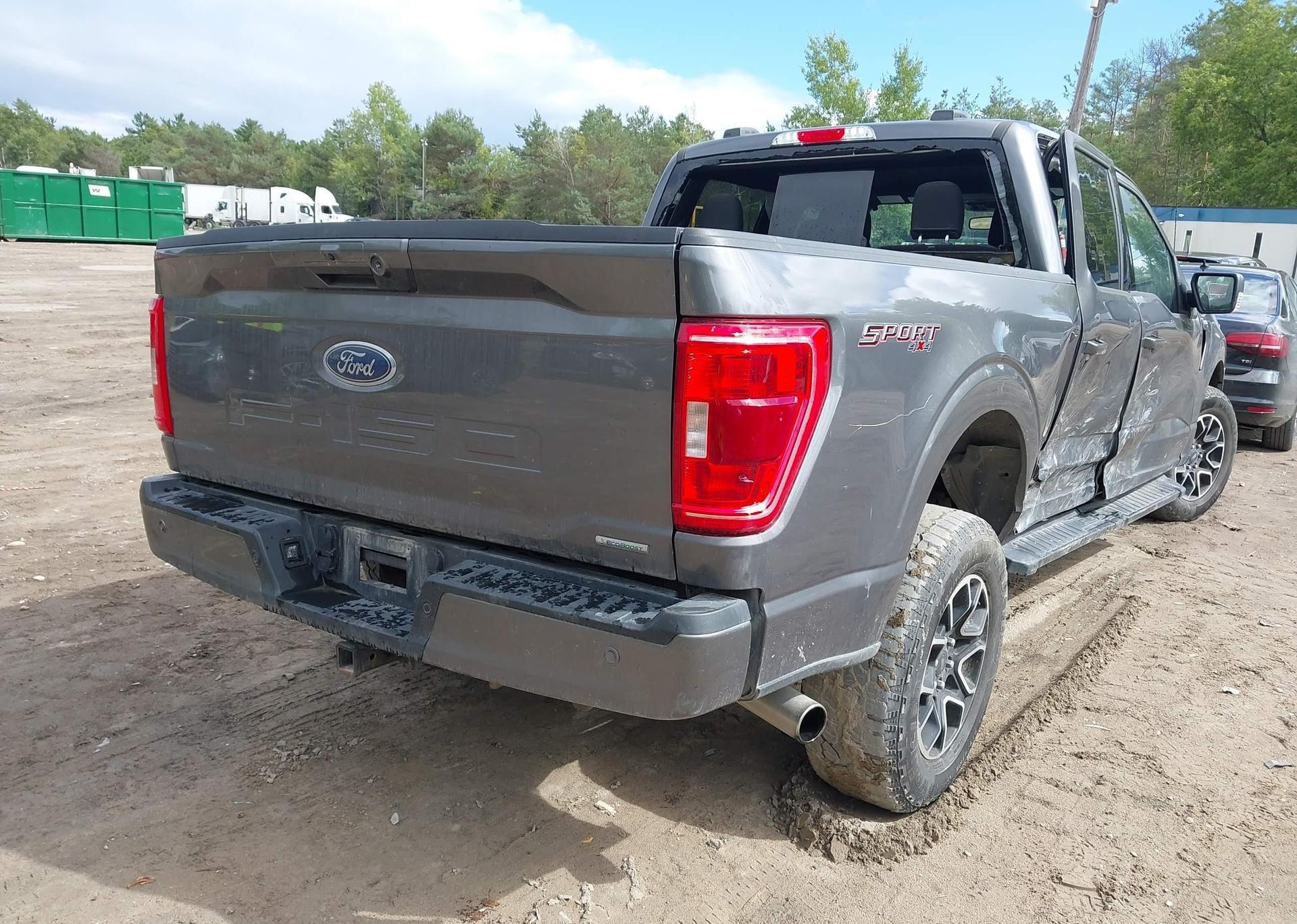 2022 FORD F-150 XLT
