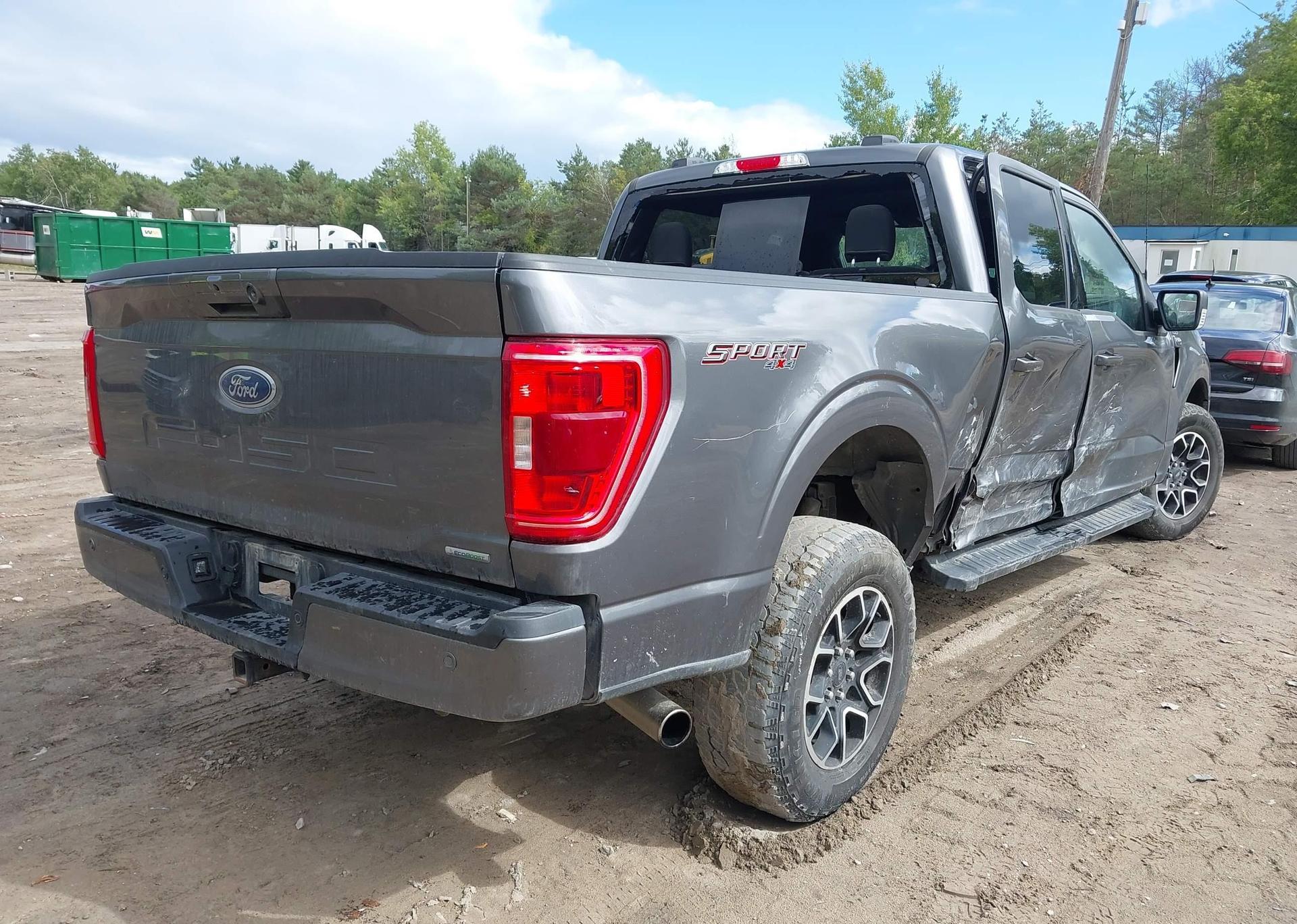 2022 FORD F-150 XLT