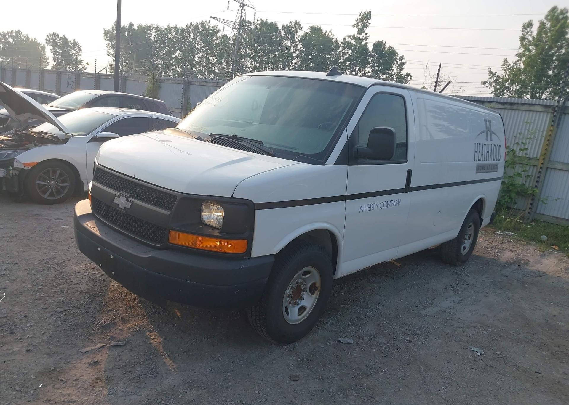 2016 CHEVROLET EXPRESS G2500