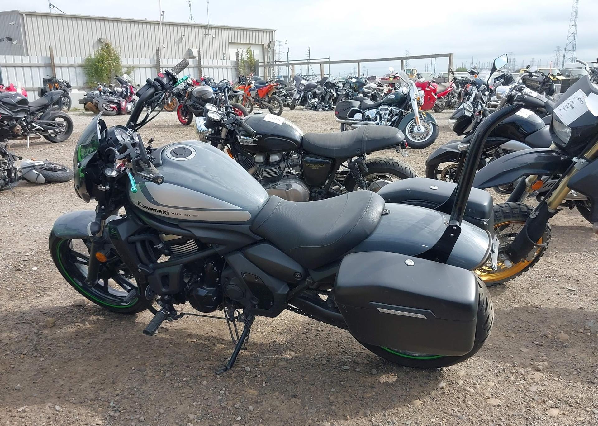 2018 KAWASAKI EN650 E